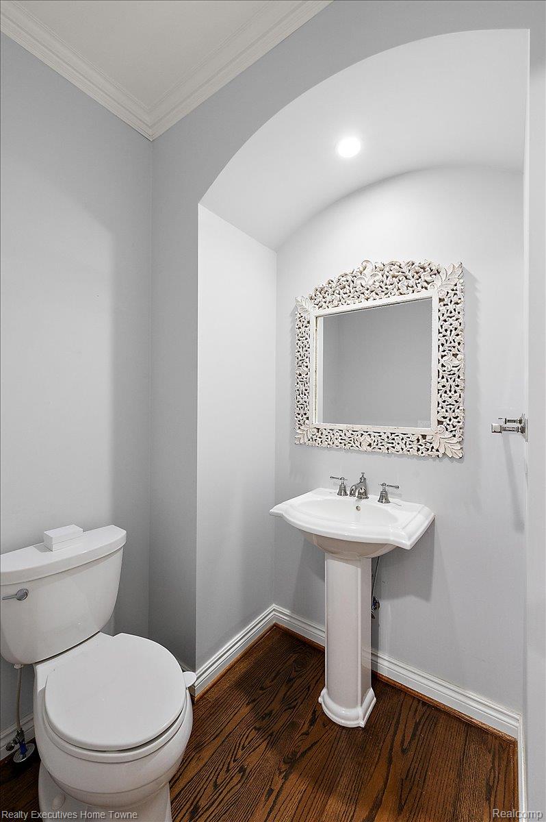 2919 Addison Circle Property Photo 18
