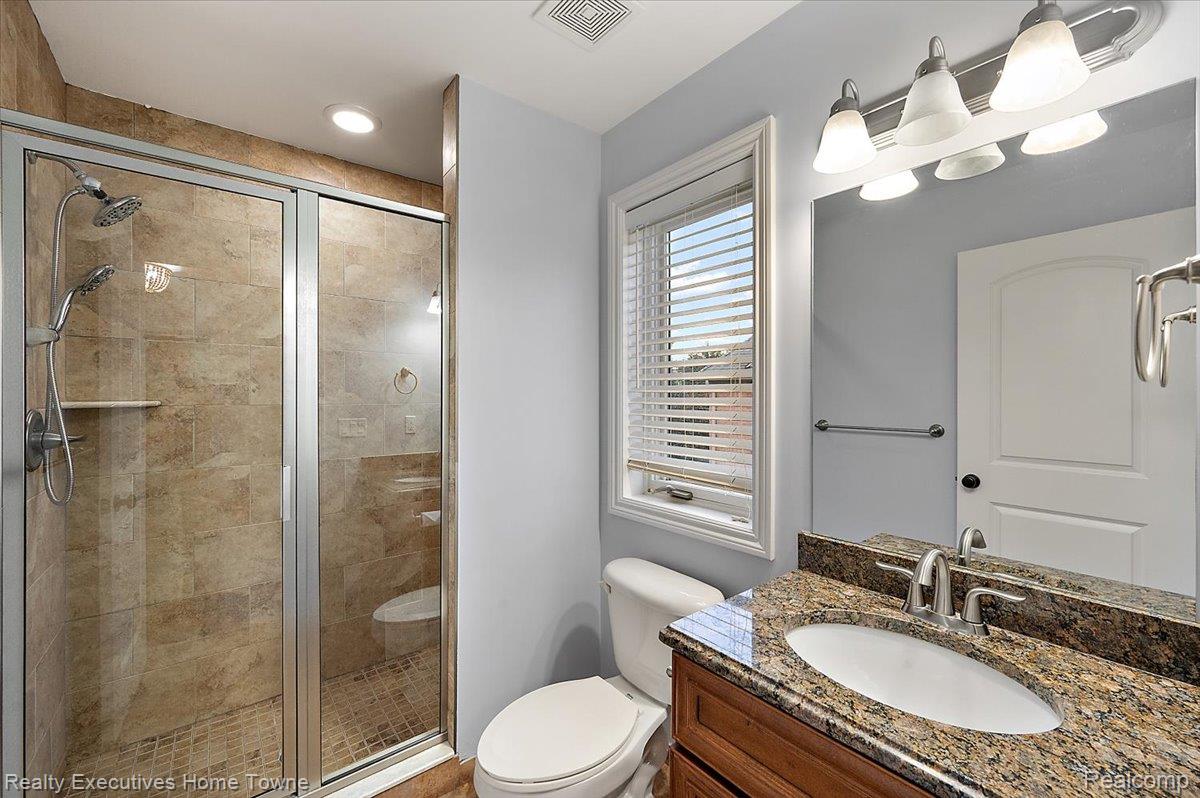 2919 Addison Circle Property Photo 34