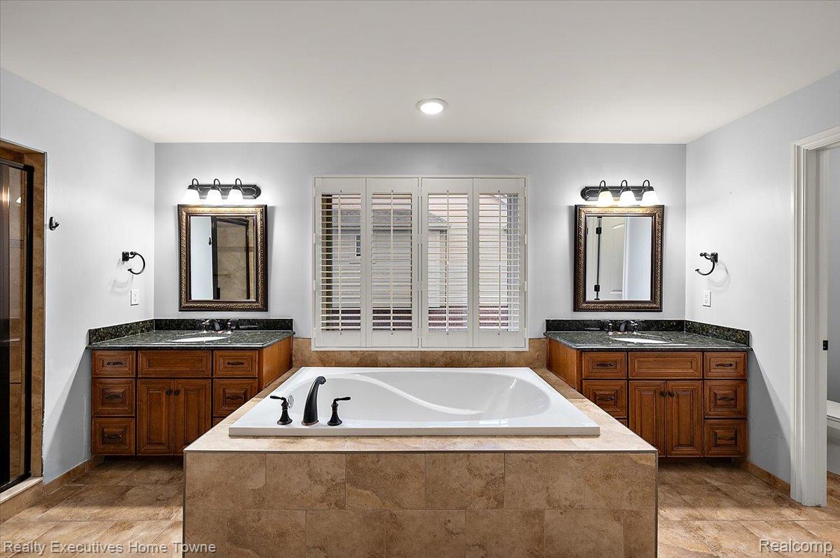 2919 Addison Circle Property Photo 44