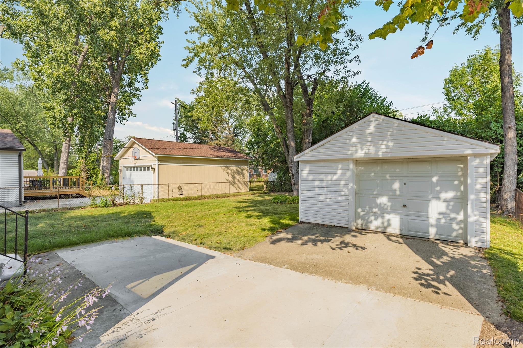 24200 Westhampton Street Property Photo 42