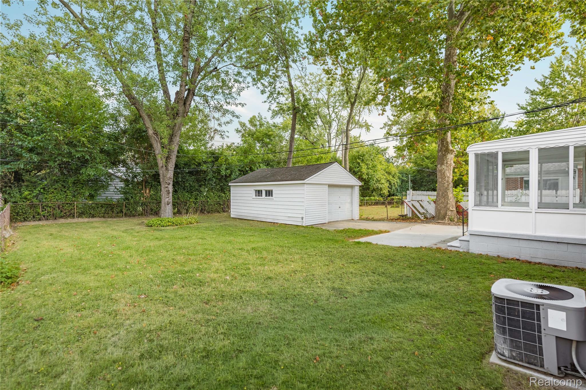 24200 Westhampton Street Property Photo 46