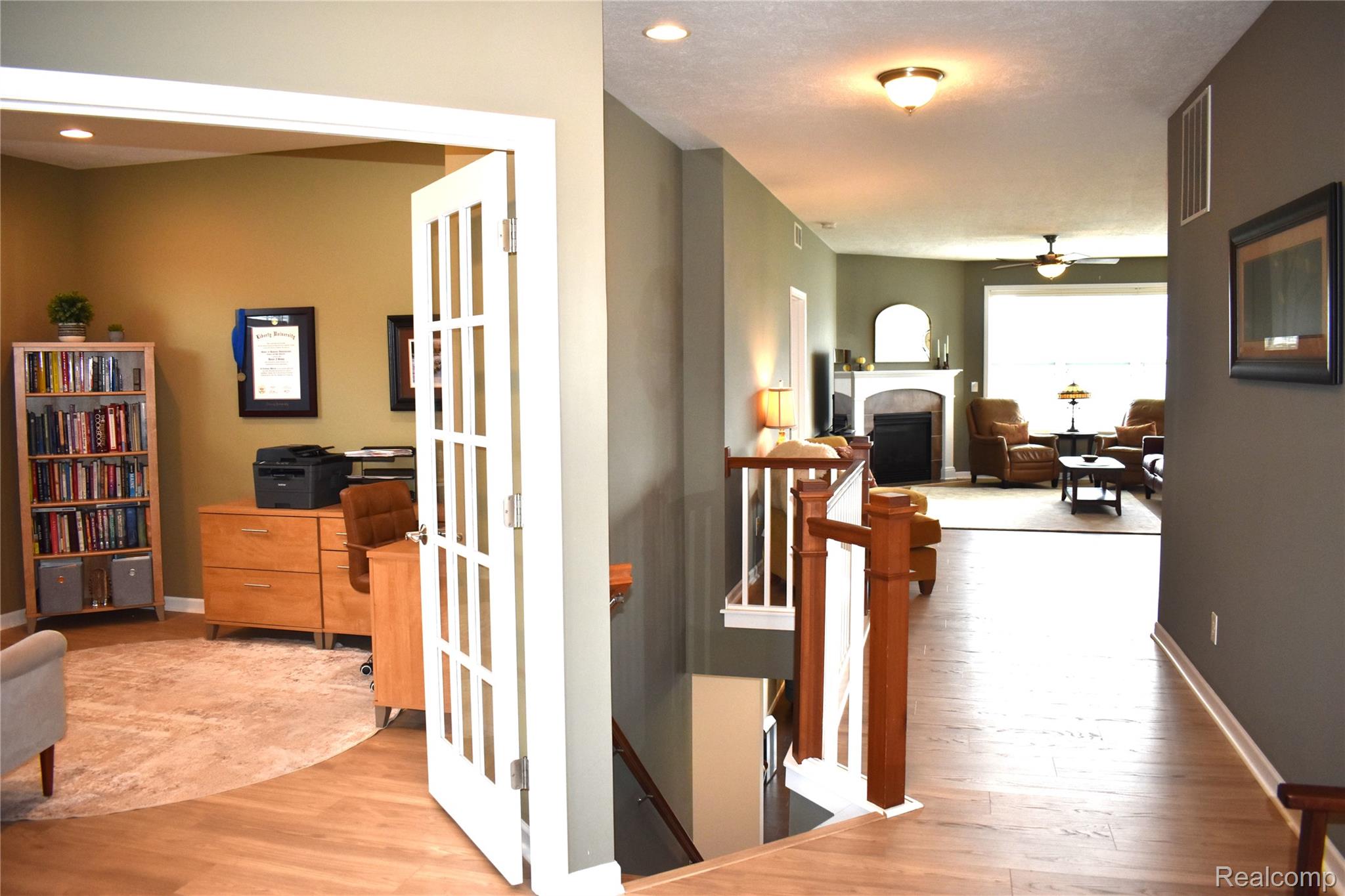 1281 Cambridge Circle Property Photo 14