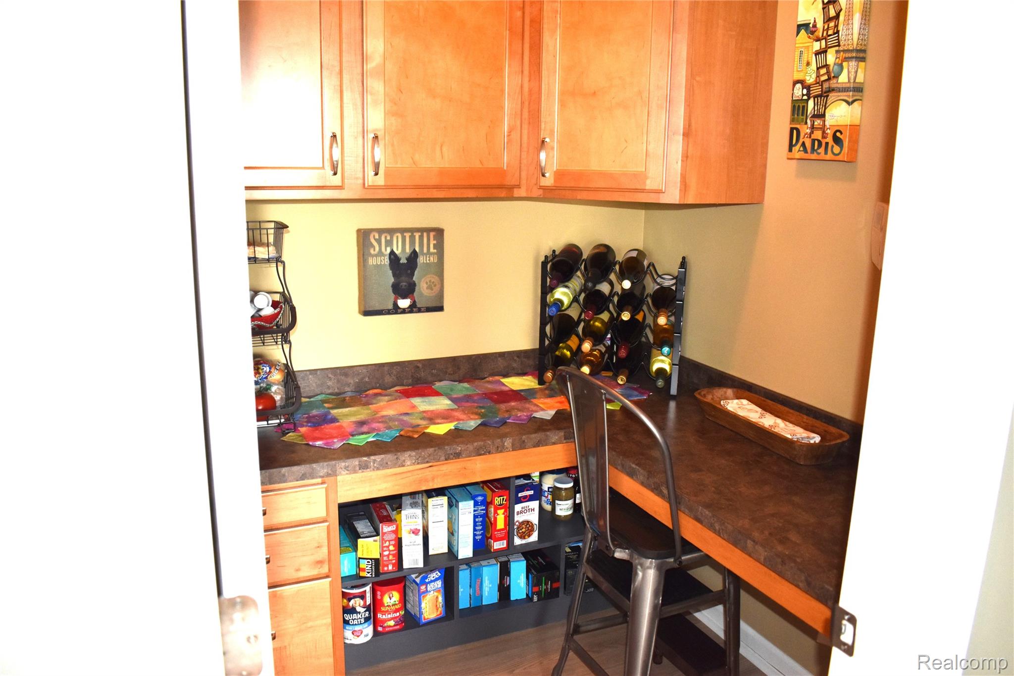 1281 Cambridge Circle Property Photo 26