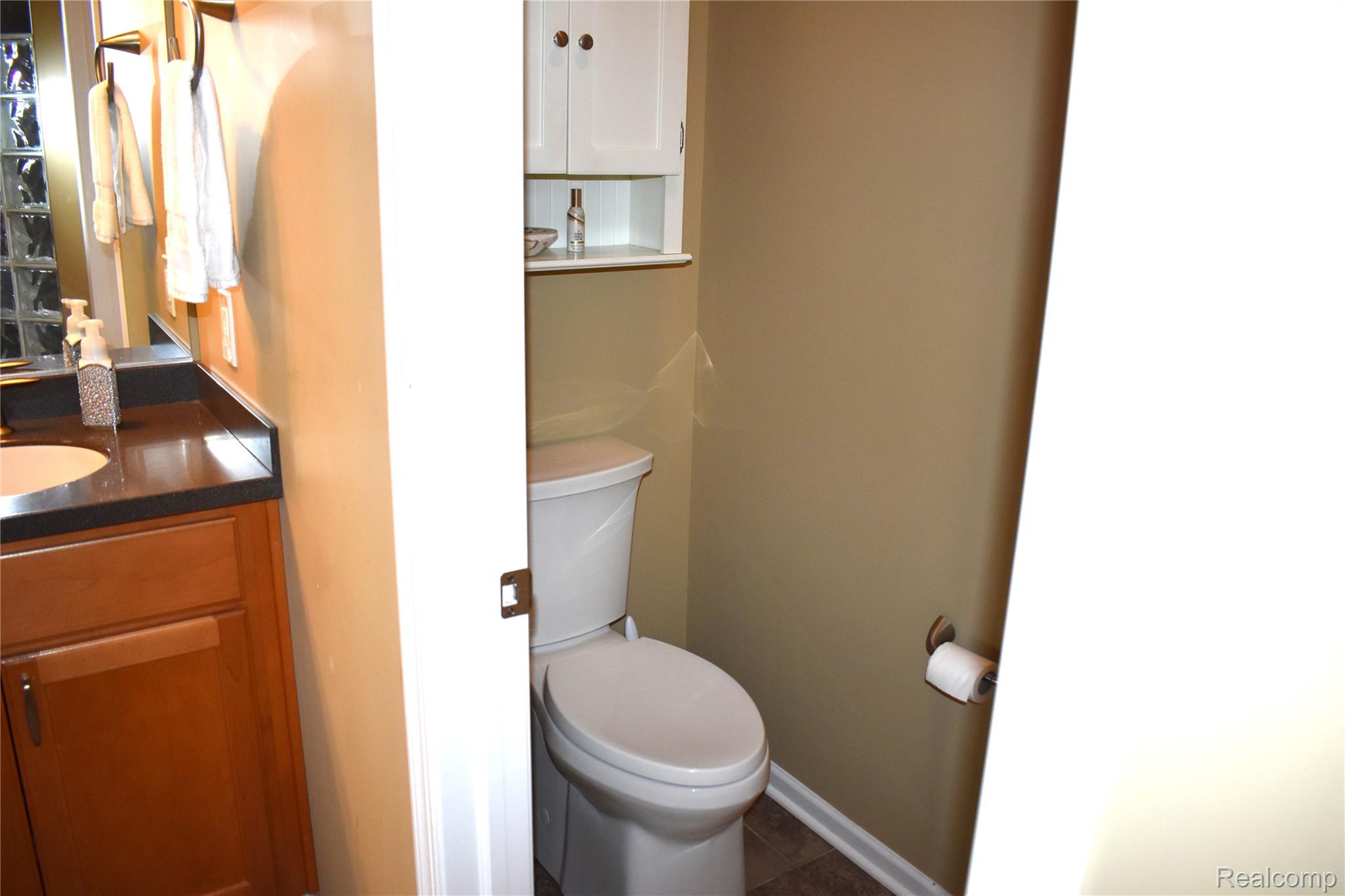 1281 Cambridge Circle Property Photo 31