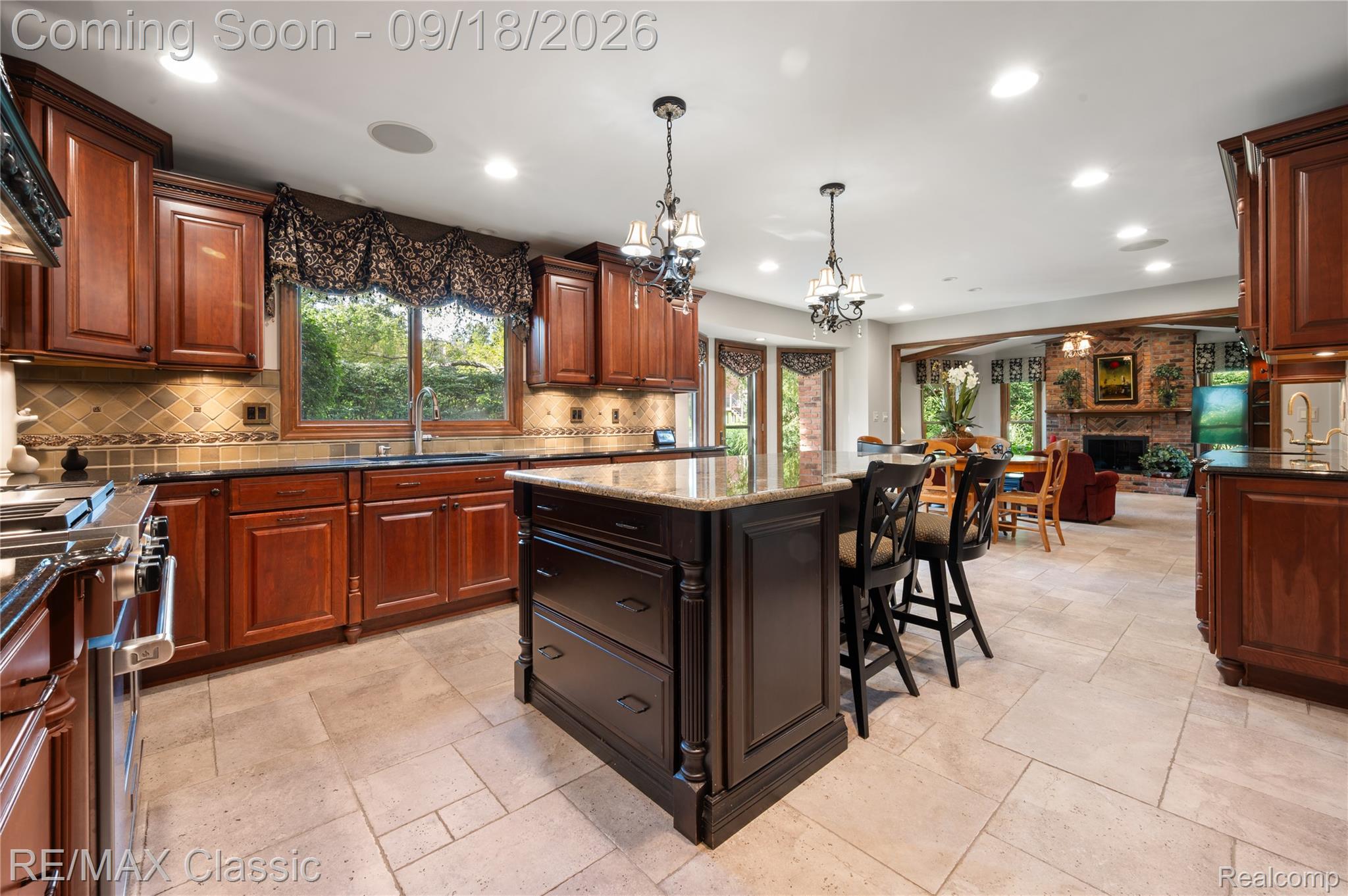 2899 Current Drive Property Photo 4