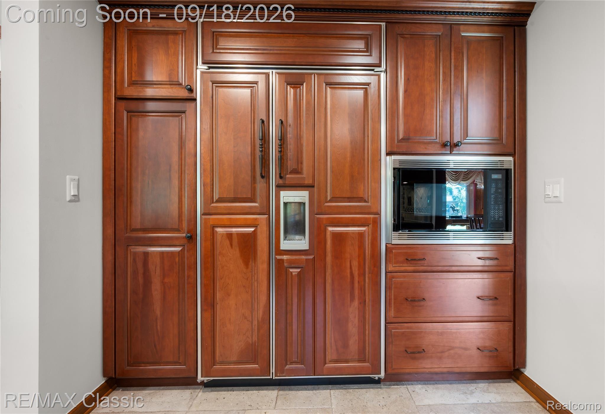 2899 Current Drive Property Photo 9