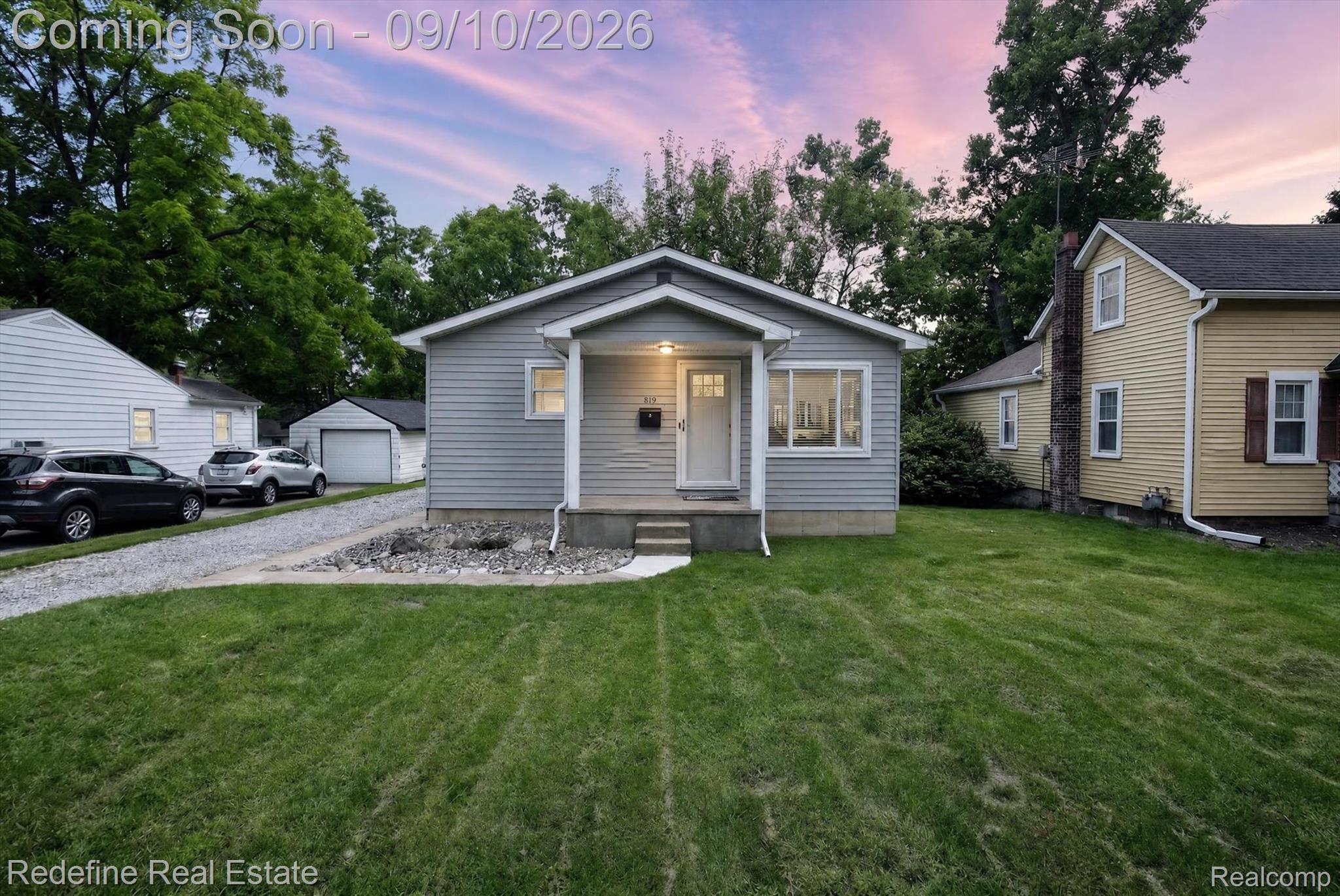 818 E Cross Street Property Photo 1