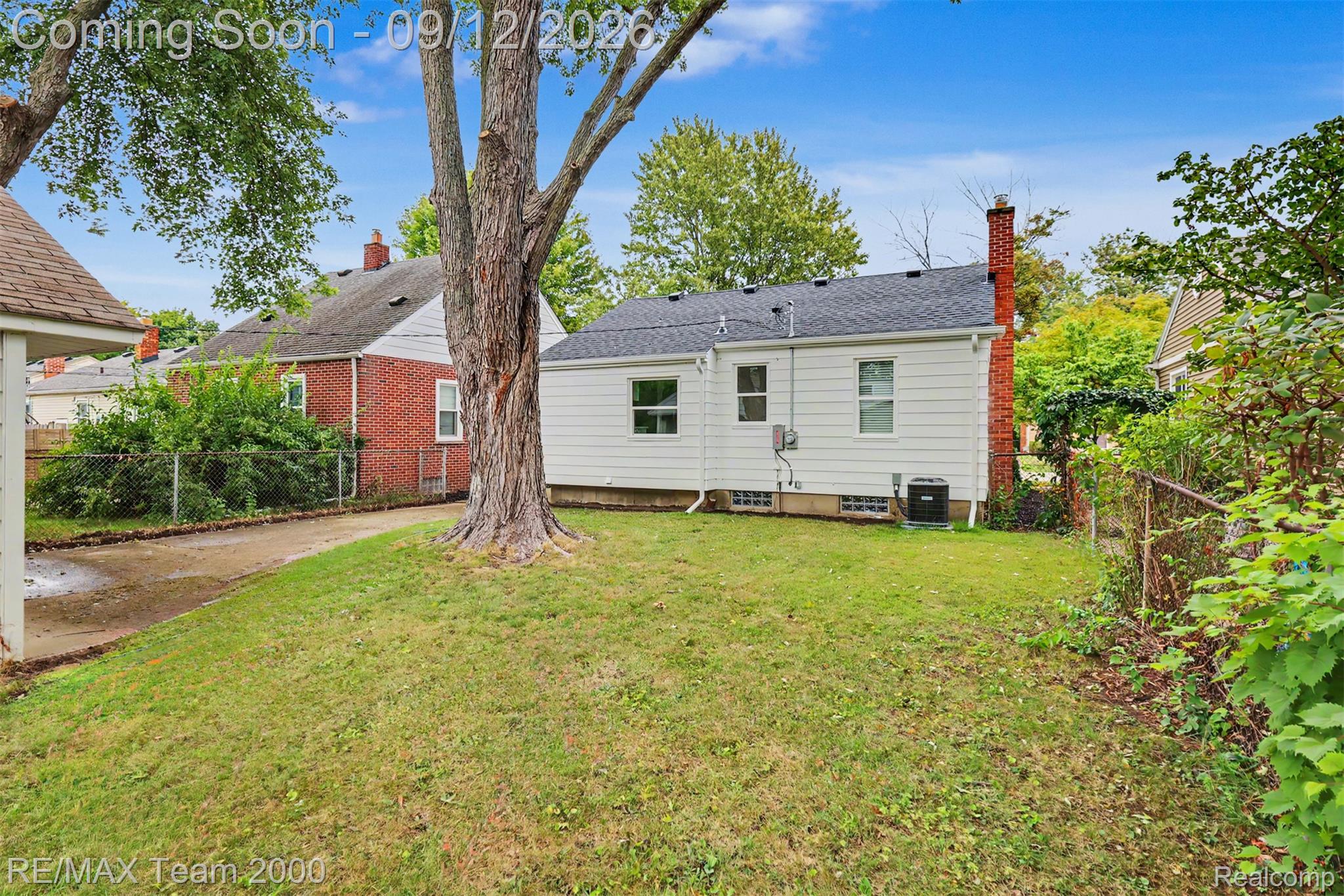 3446 Dudley Street Property Photo 32