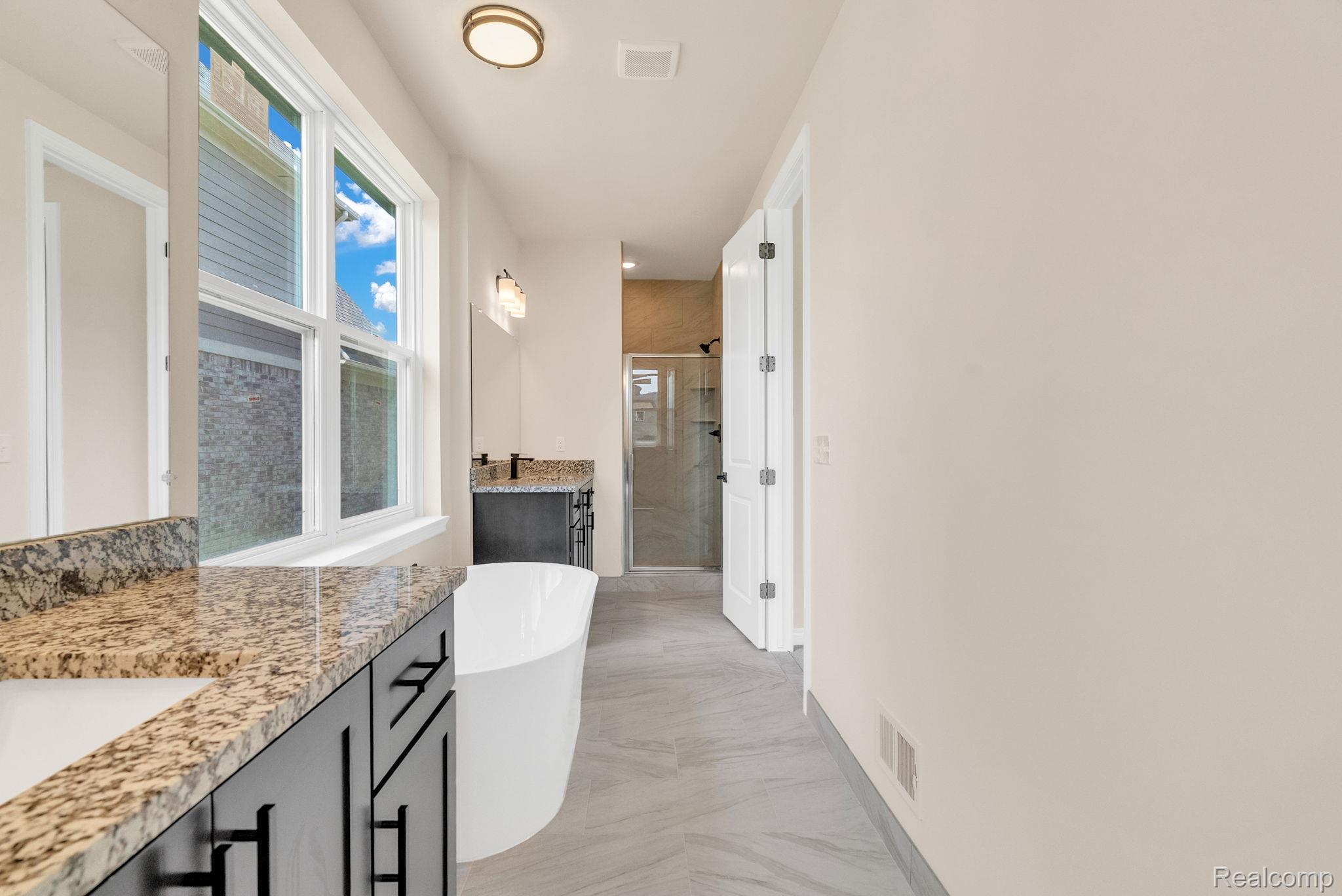 4108 Blossom Drive Property Photo 9
