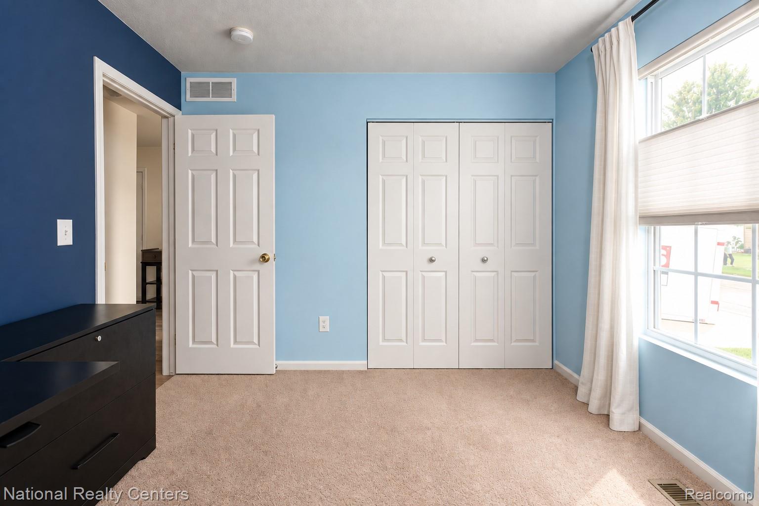 8515 Hawthorn Hill Property Photo 21