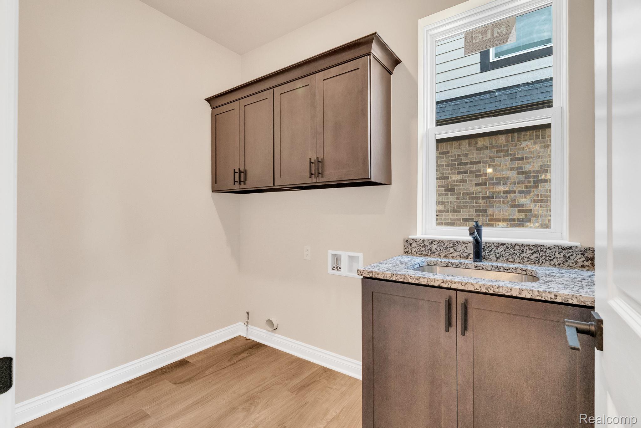 4139 Blossom Drive Property Photo 37