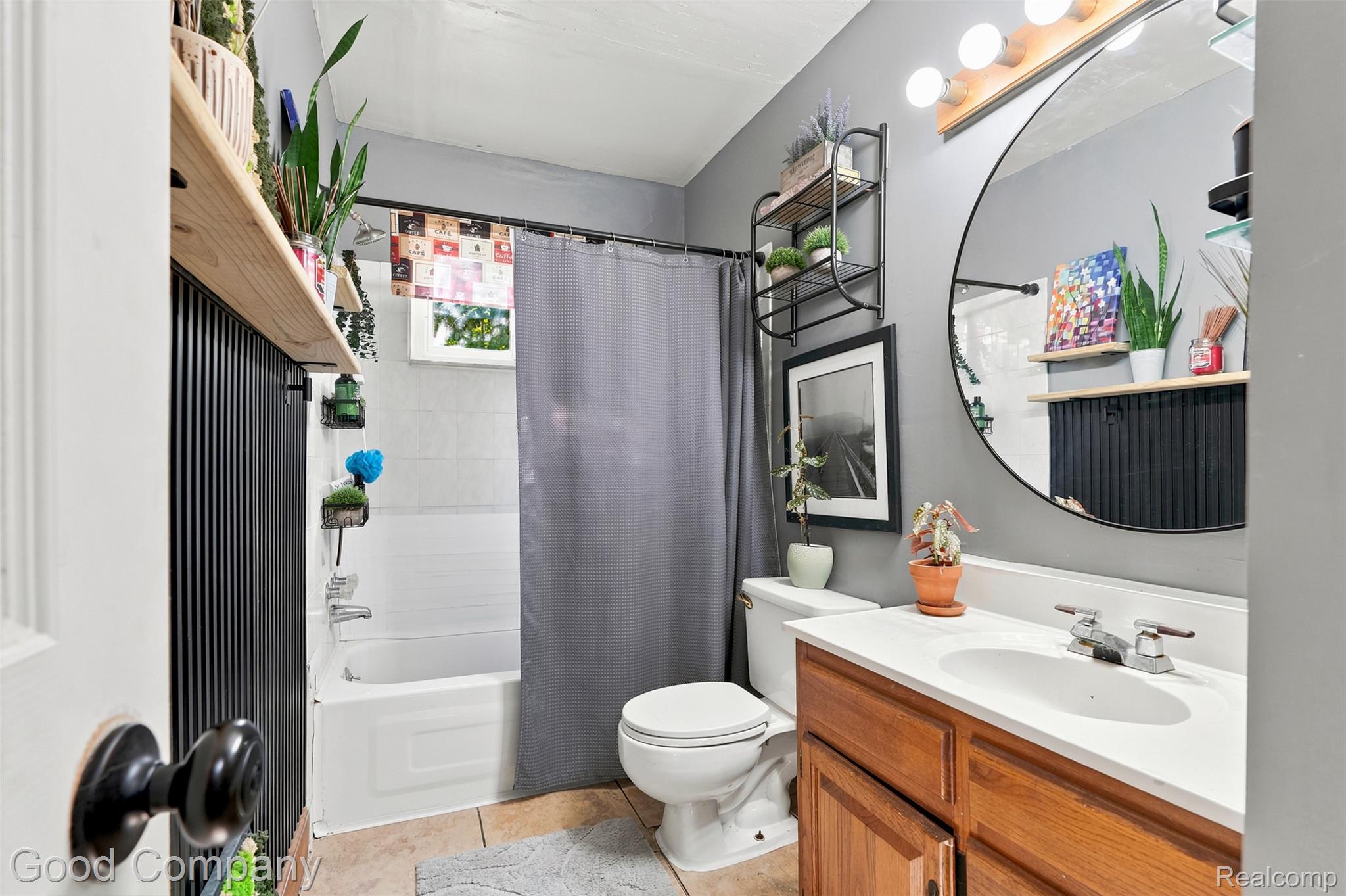 321 Manatee Avenue Property Photo 8