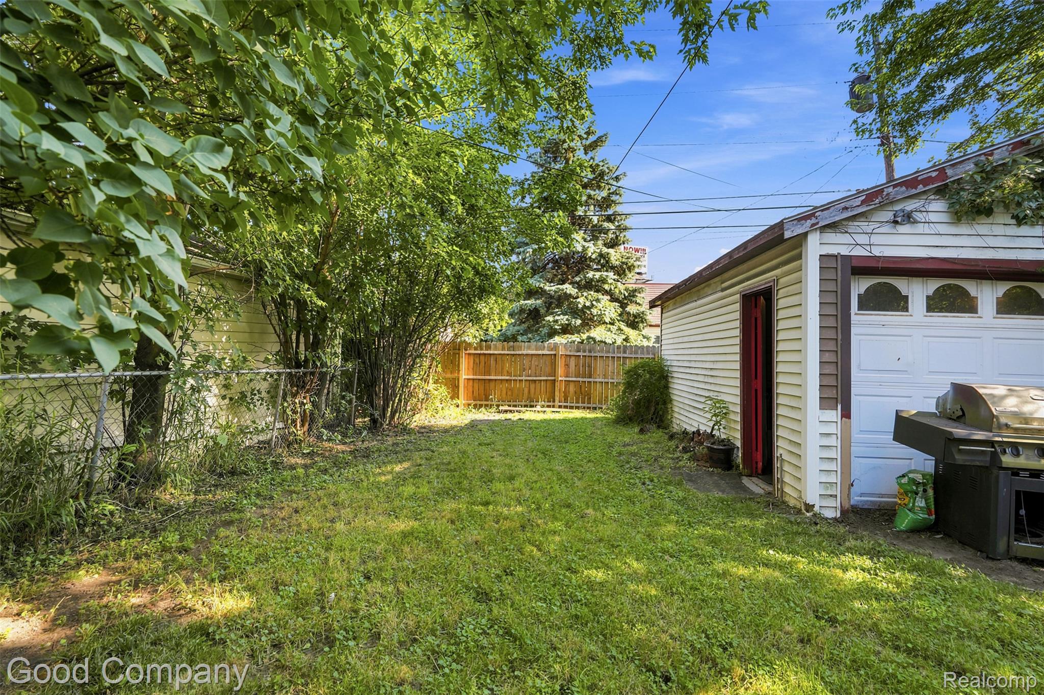 321 Manatee Avenue Property Photo 19