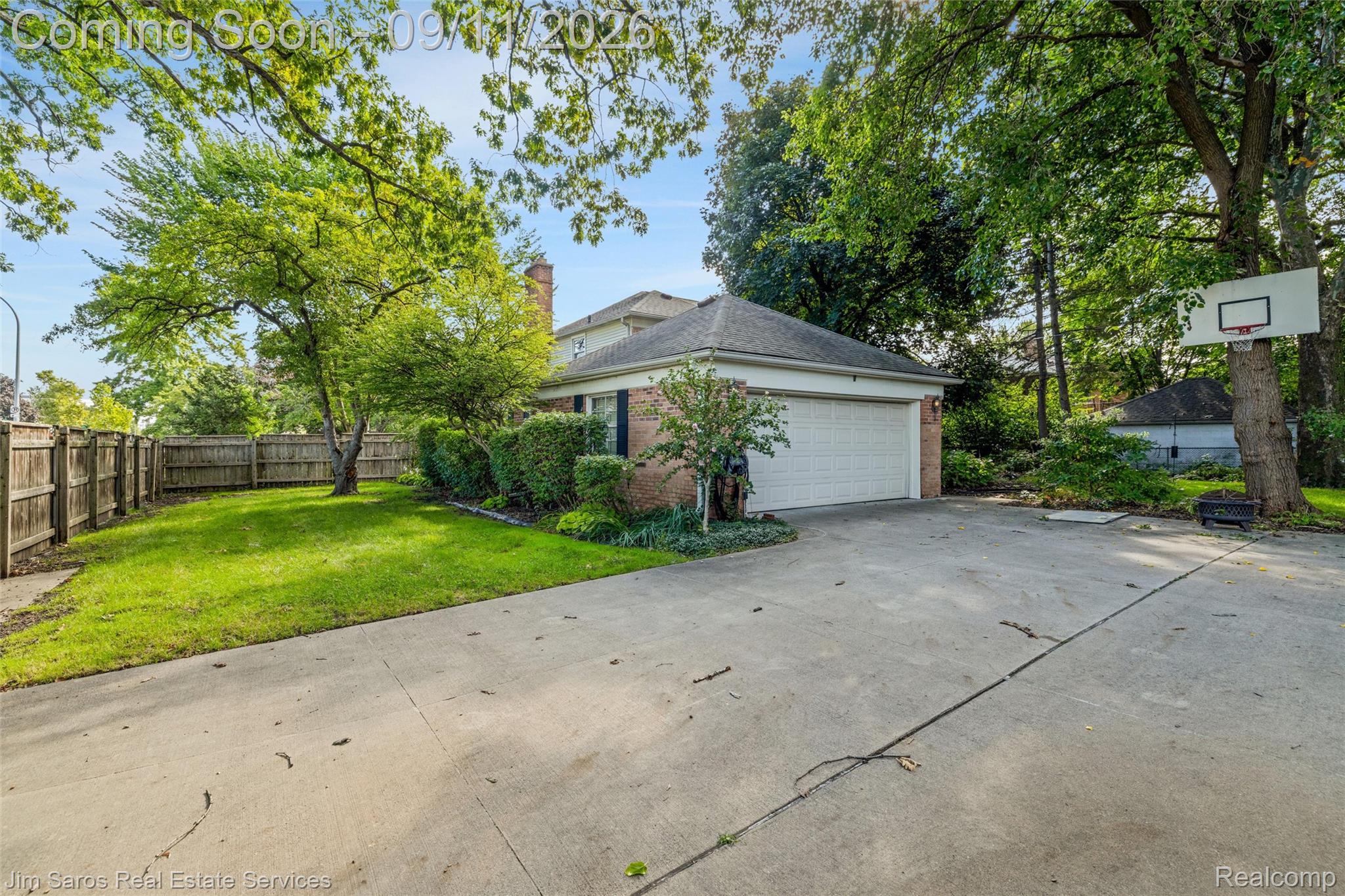1445 Devonshire Road Property Photo 29