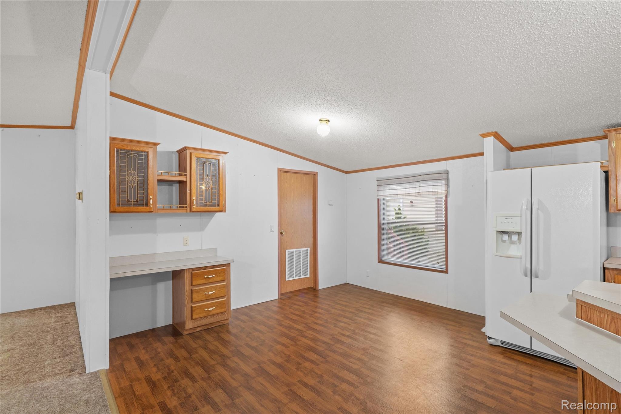 885 Tanner Landing Property Photo 17