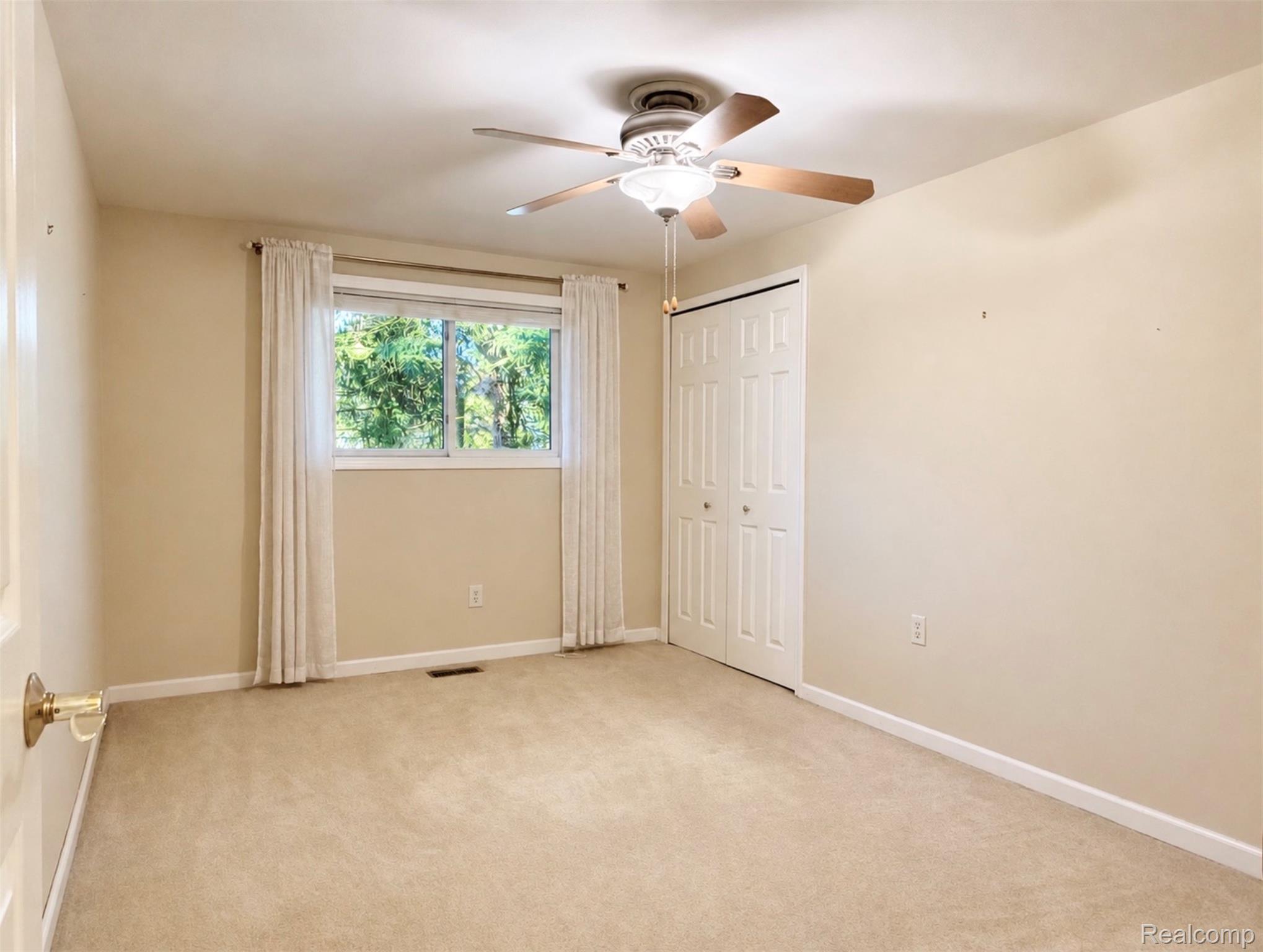 5150 Glengate Road Property Photo 26