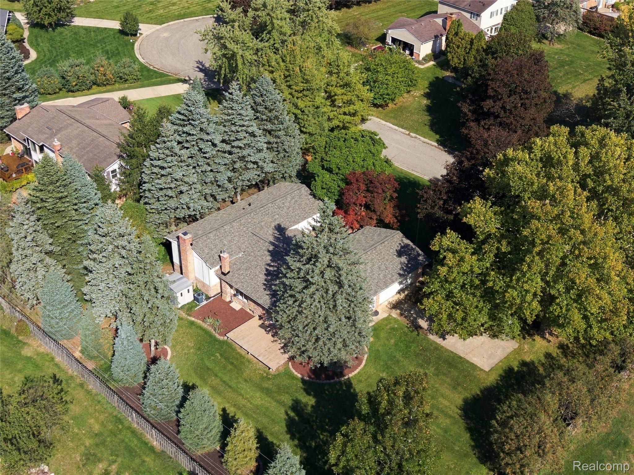 5150 Glengate Road Property Photo 43