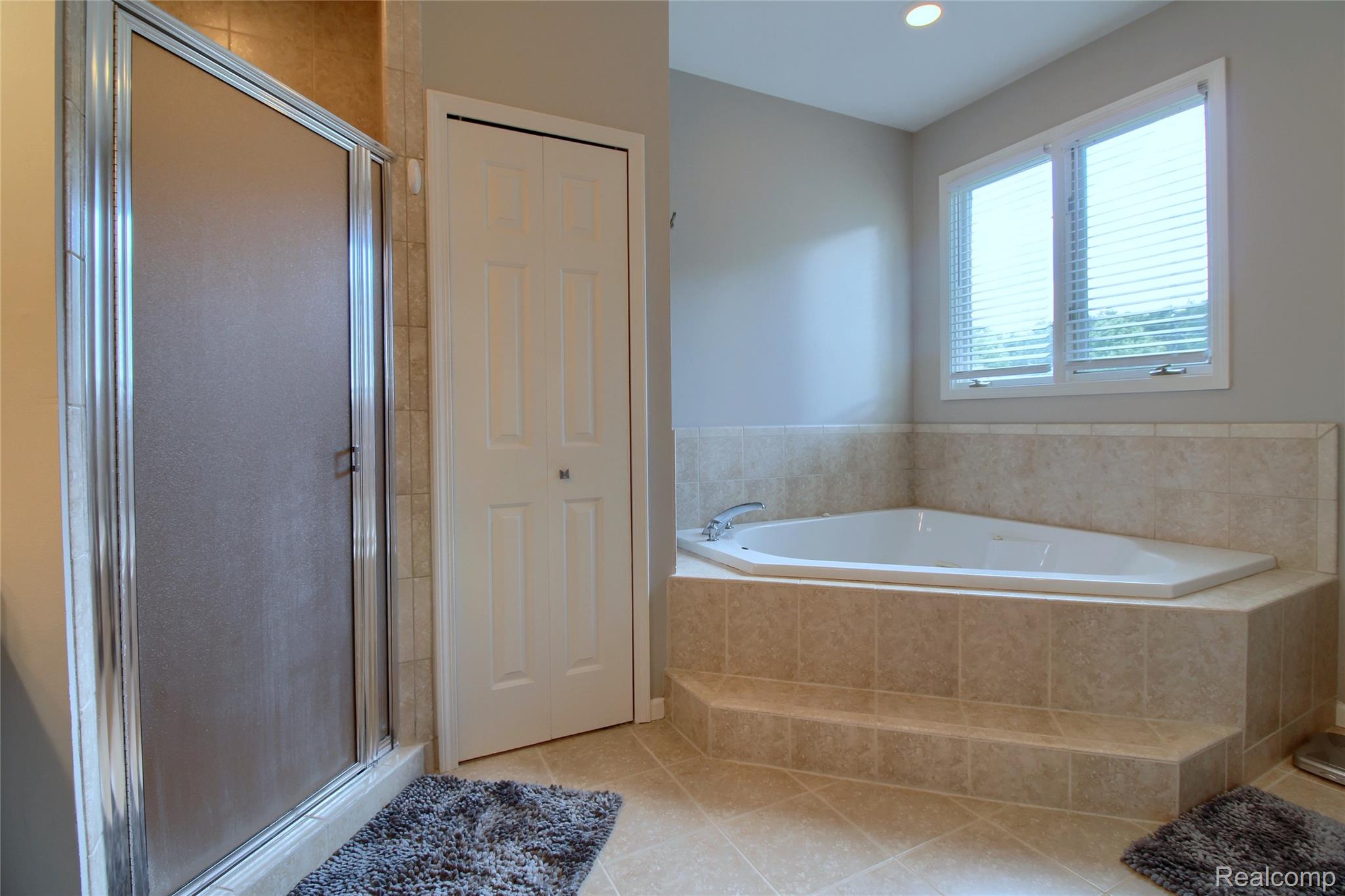 151 Wendover Court Property Photo 24