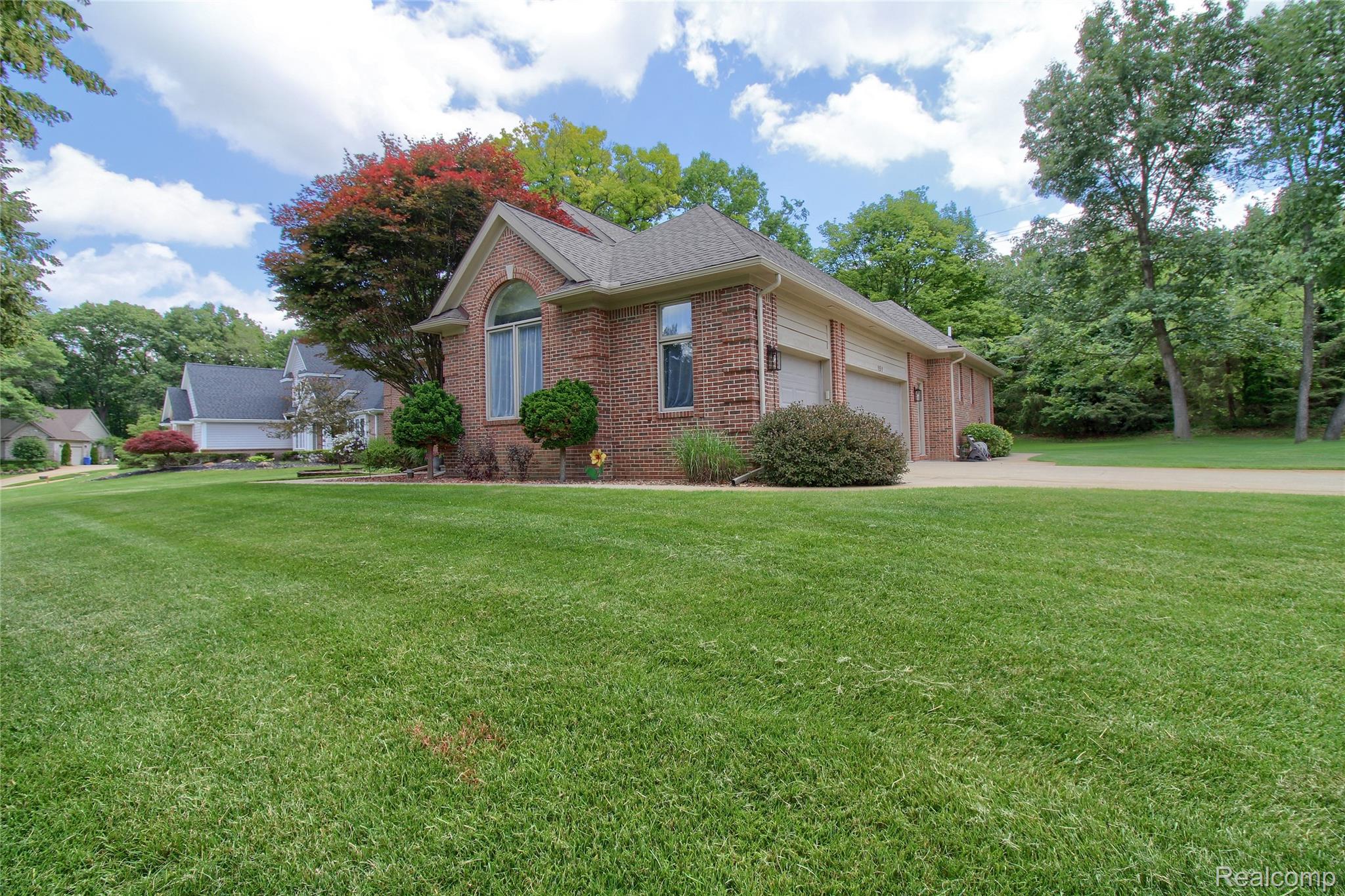 151 Wendover Court Property Photo 46