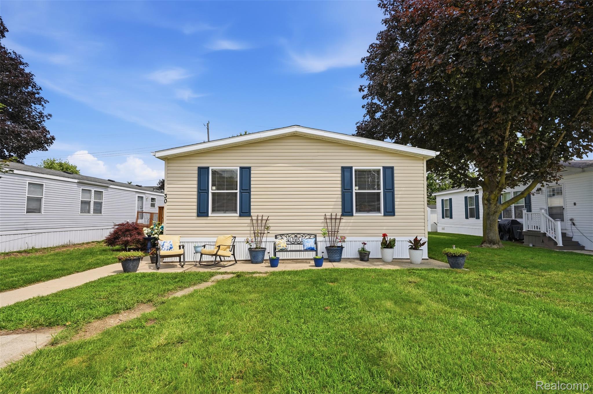 30 Carmell Property Photo 1