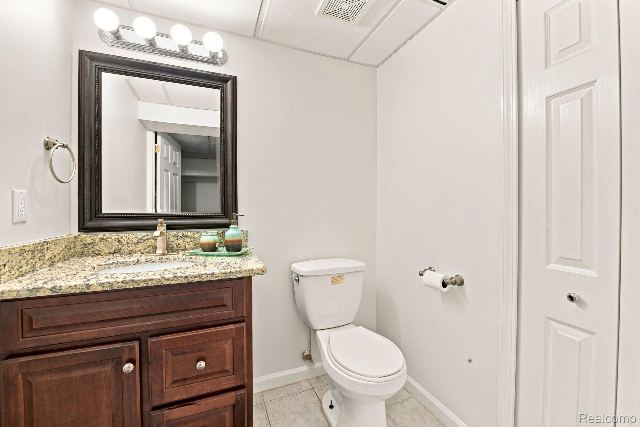 18779 Sandhurst Drive Property Photo 39