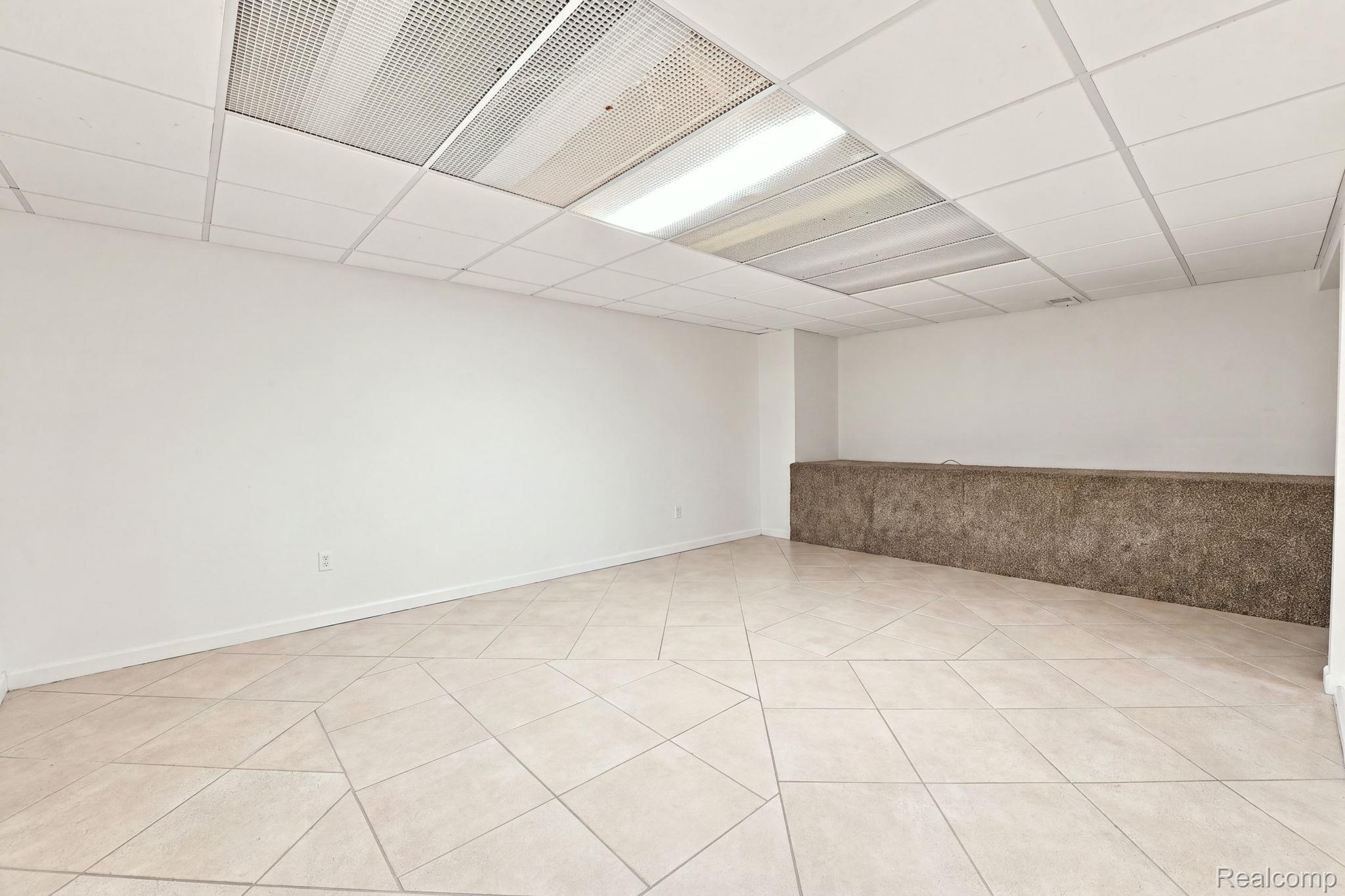 18779 Sandhurst Drive Property Photo 40