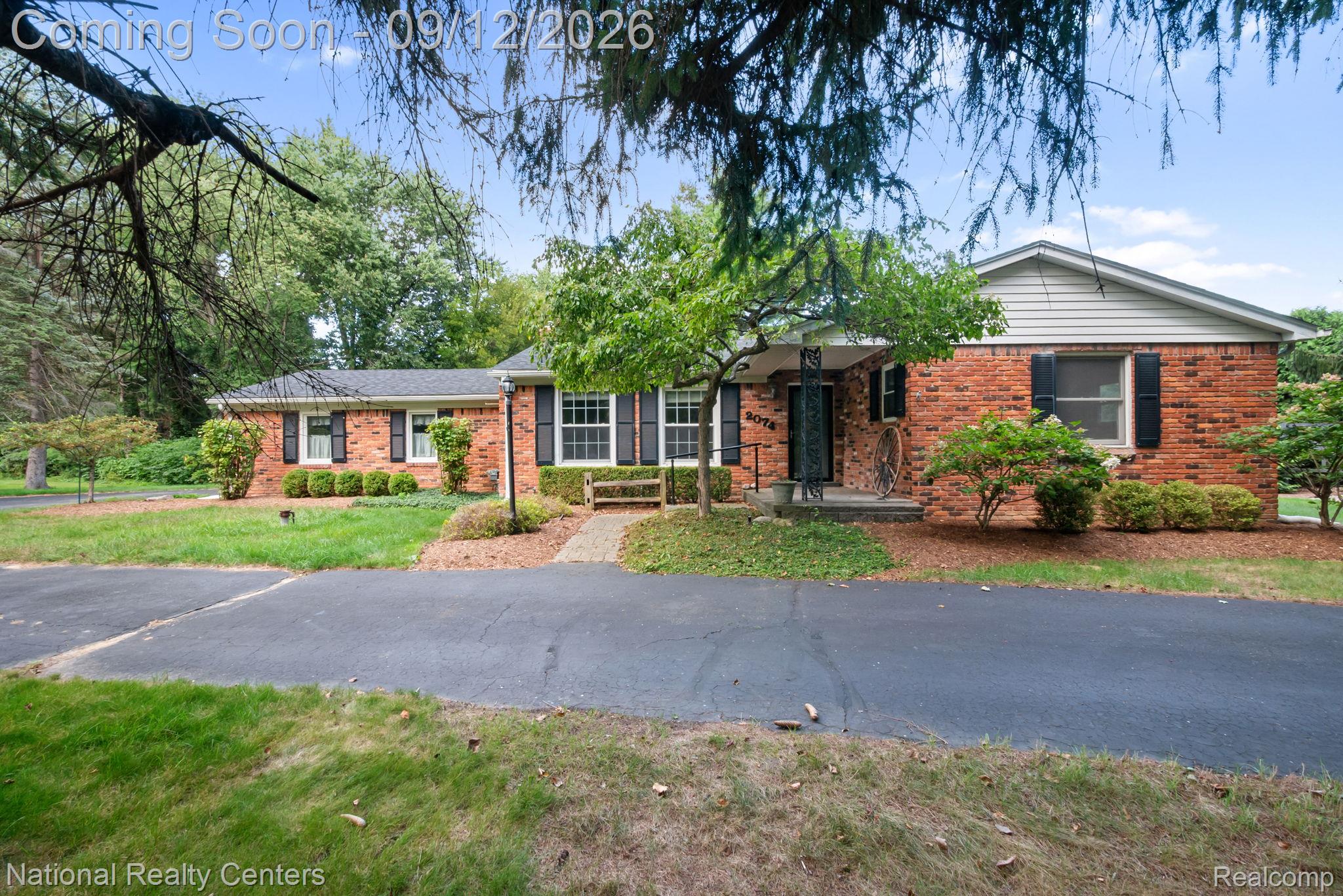 2074 Pear Tree Lane Property Photo 1