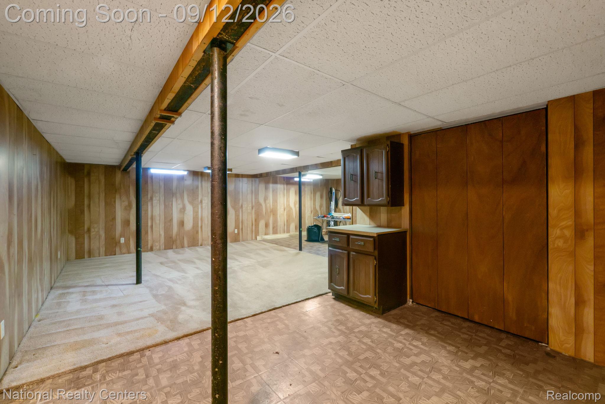 2074 Pear Tree Lane Property Photo 14