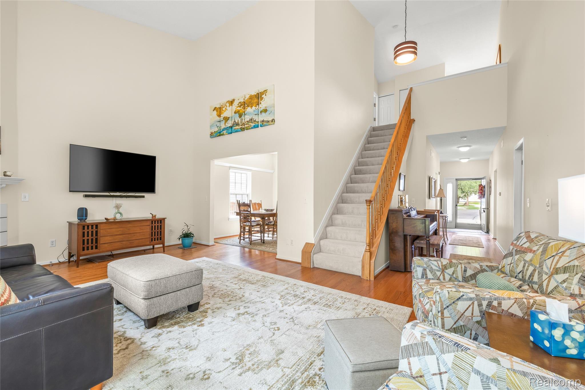 41601 Sleepy Hollow Drive Property Photo 12
