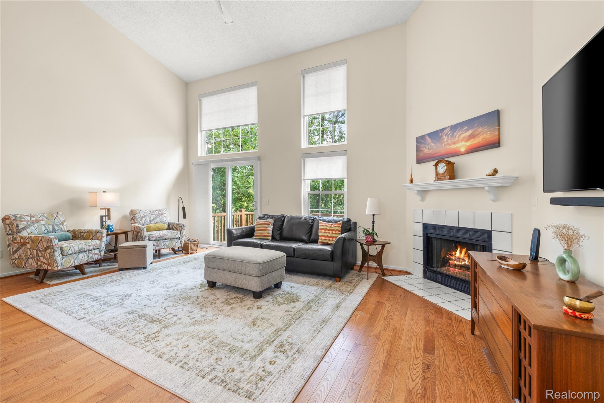 41601 Sleepy Hollow Drive Property Photo 14