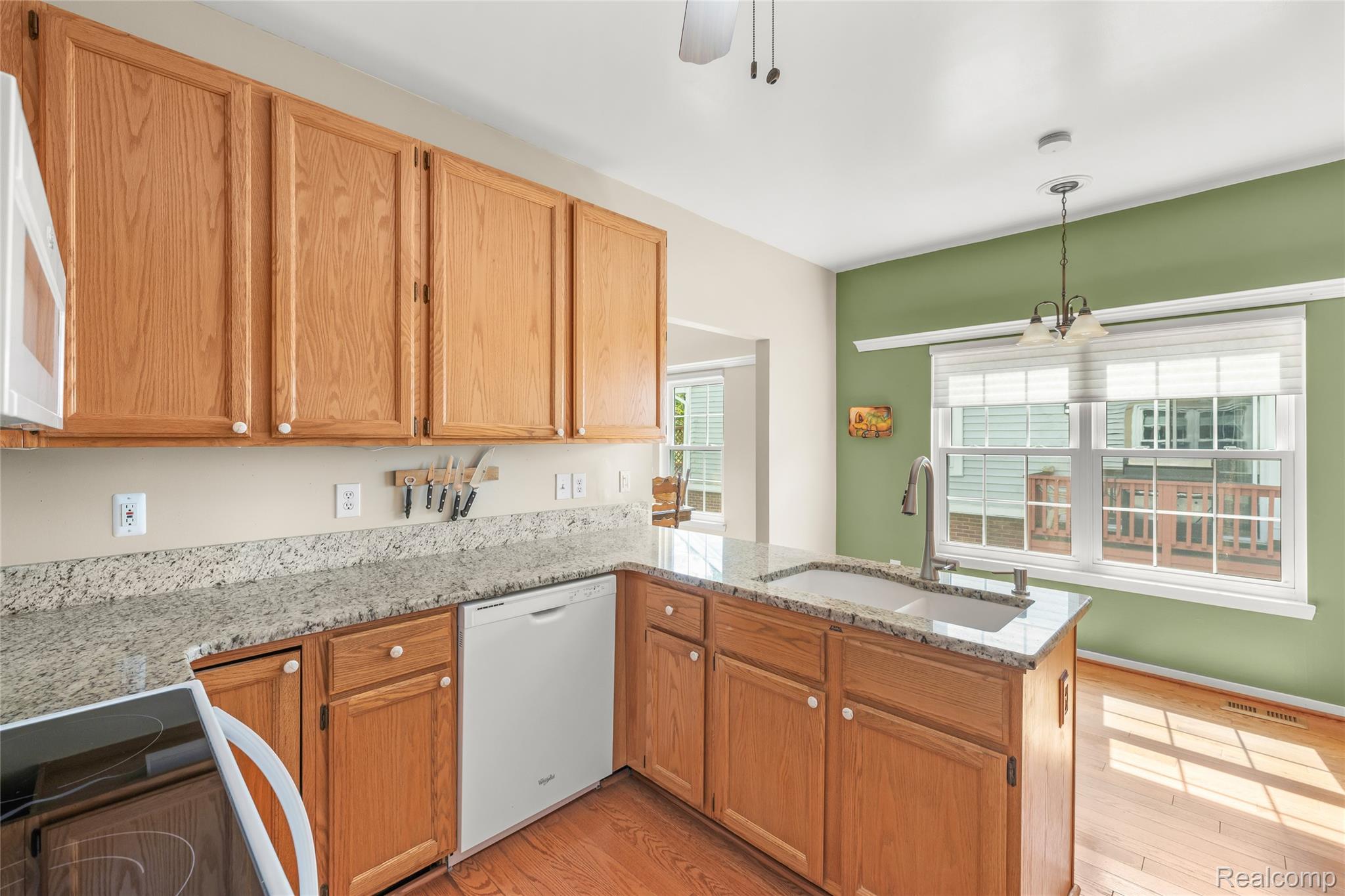 41601 Sleepy Hollow Drive Property Photo 19
