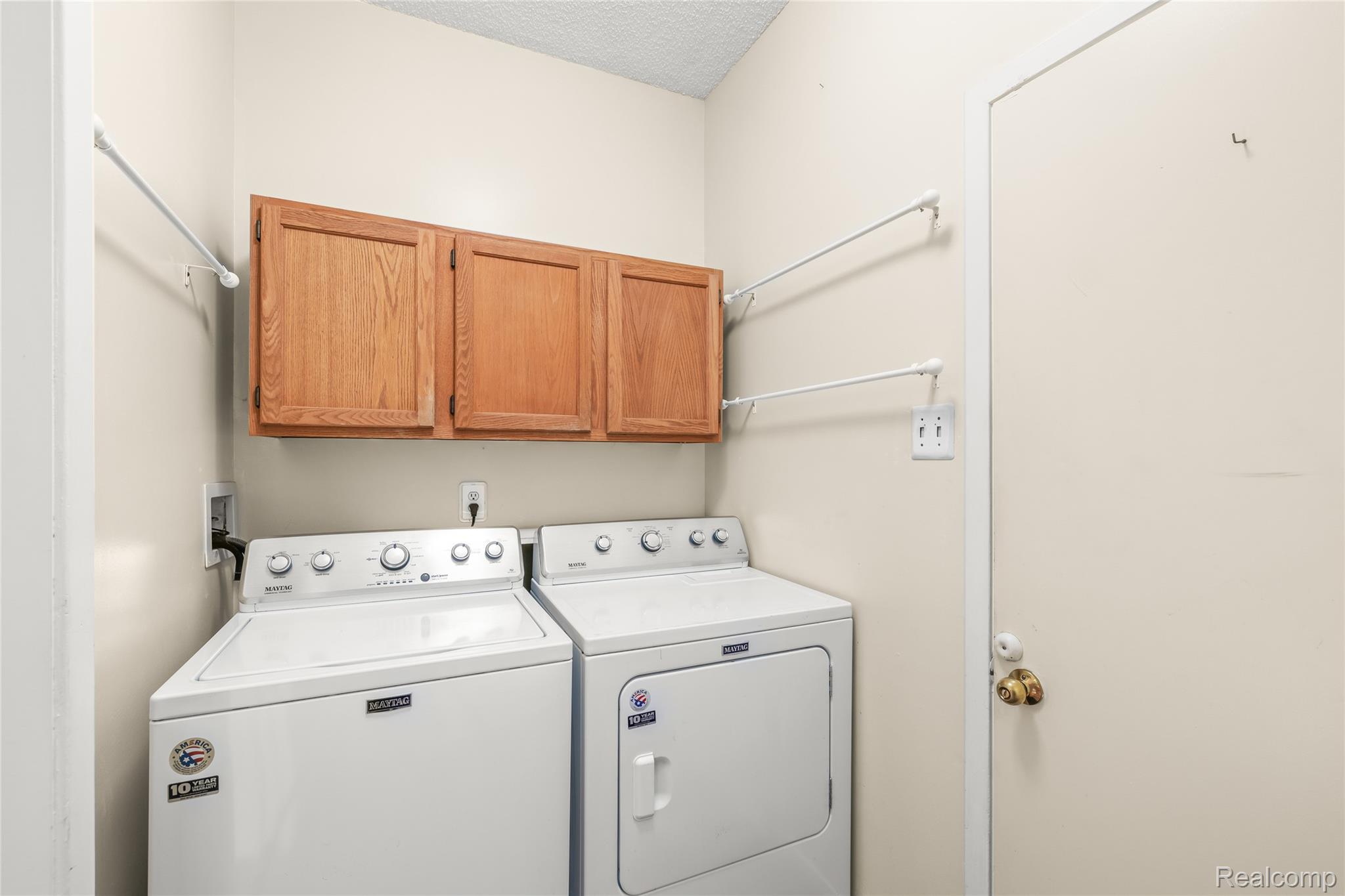 41601 Sleepy Hollow Drive Property Photo 21