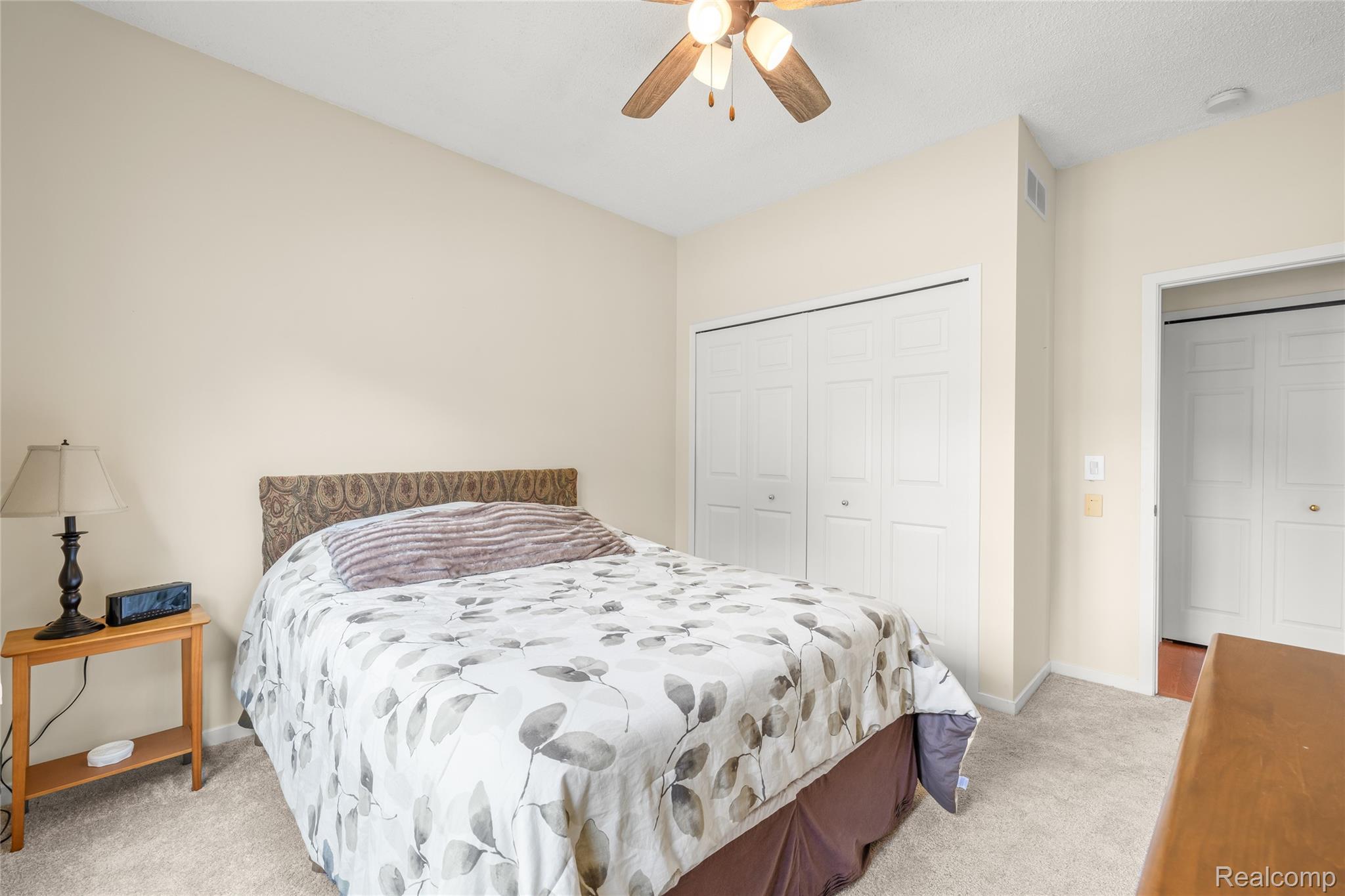 41601 Sleepy Hollow Drive Property Photo 28