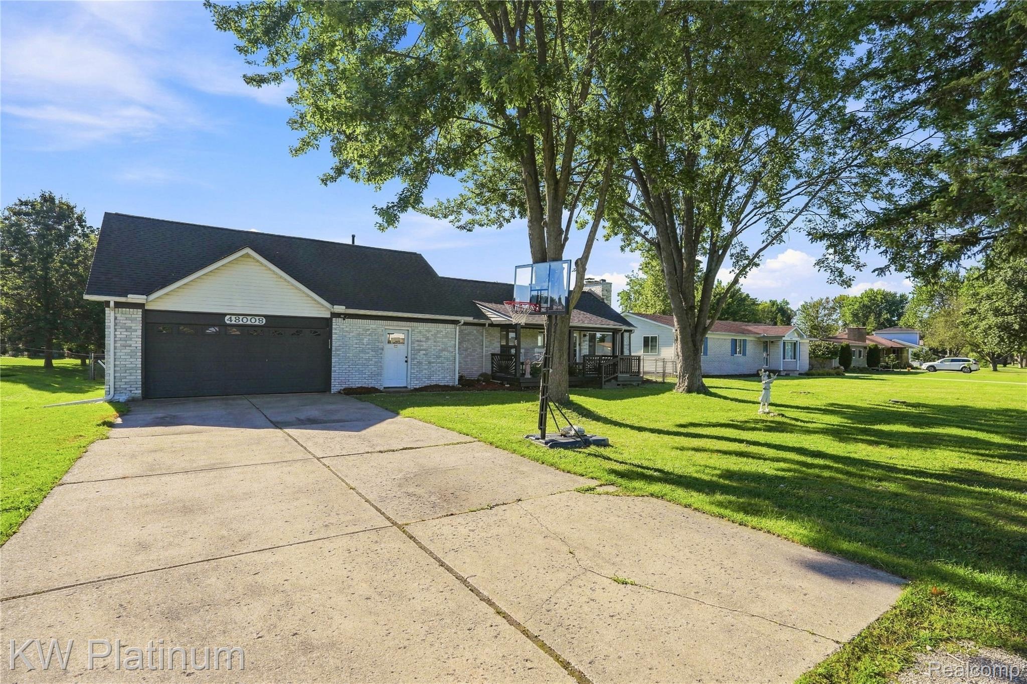 48008 Forbes Drive Property Photo 2