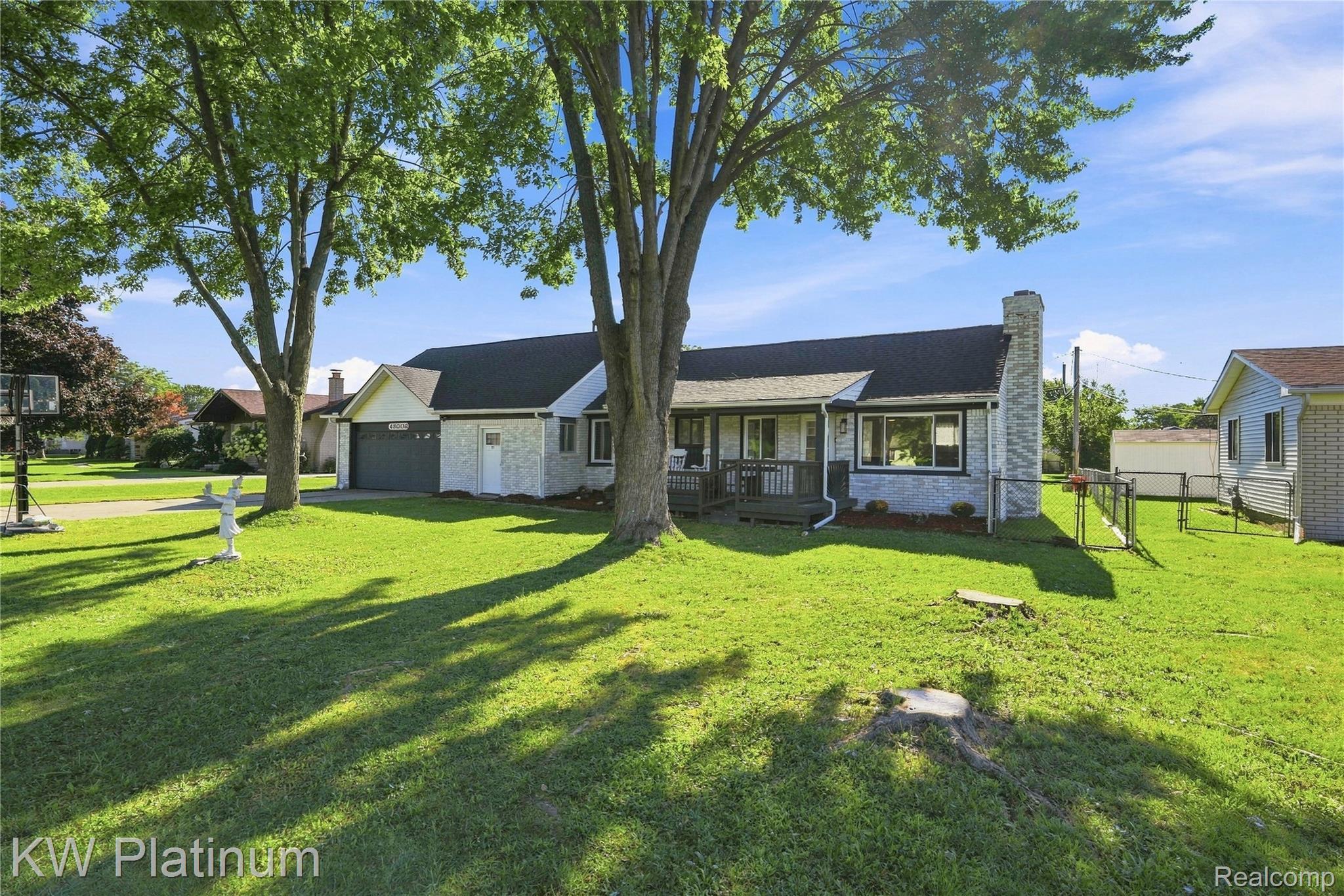 48008 Forbes Drive Property Photo 3