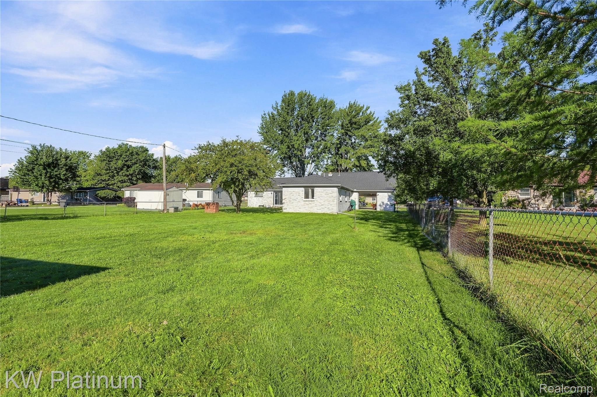 48008 Forbes Drive Property Photo 35