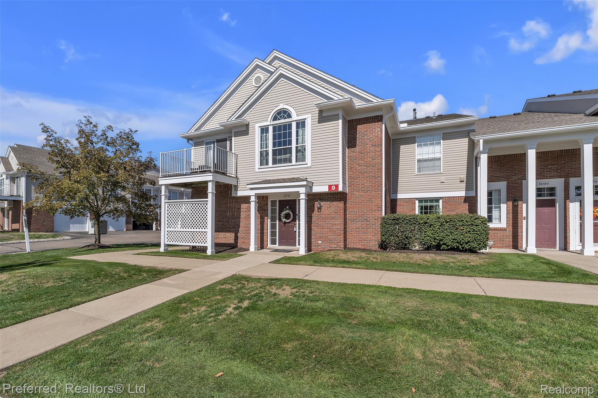 16776 Dover Drive Property Photo 3