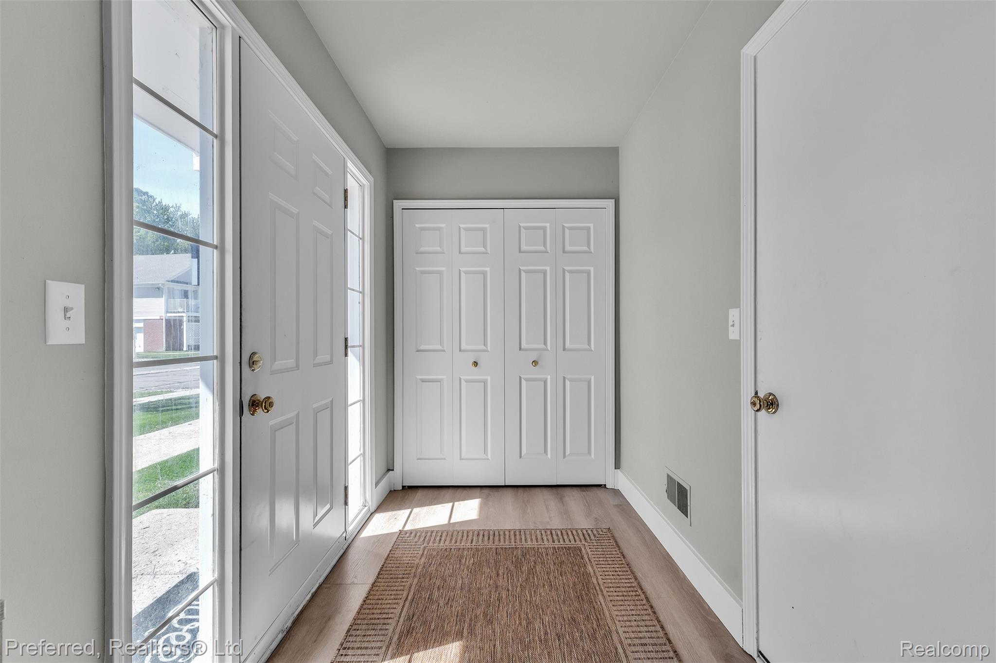 16776 Dover Drive Property Photo 7