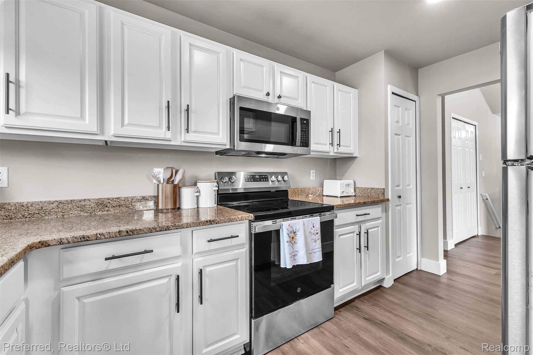 16776 Dover Drive Property Photo 26