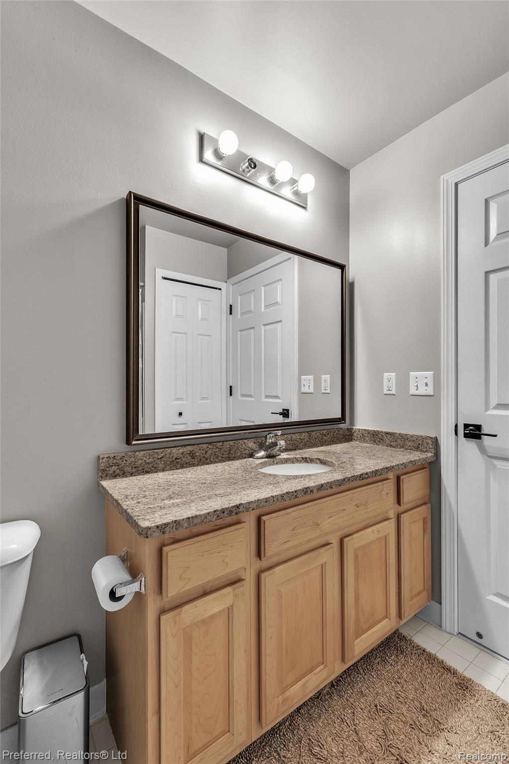 16776 Dover Drive Property Photo 32