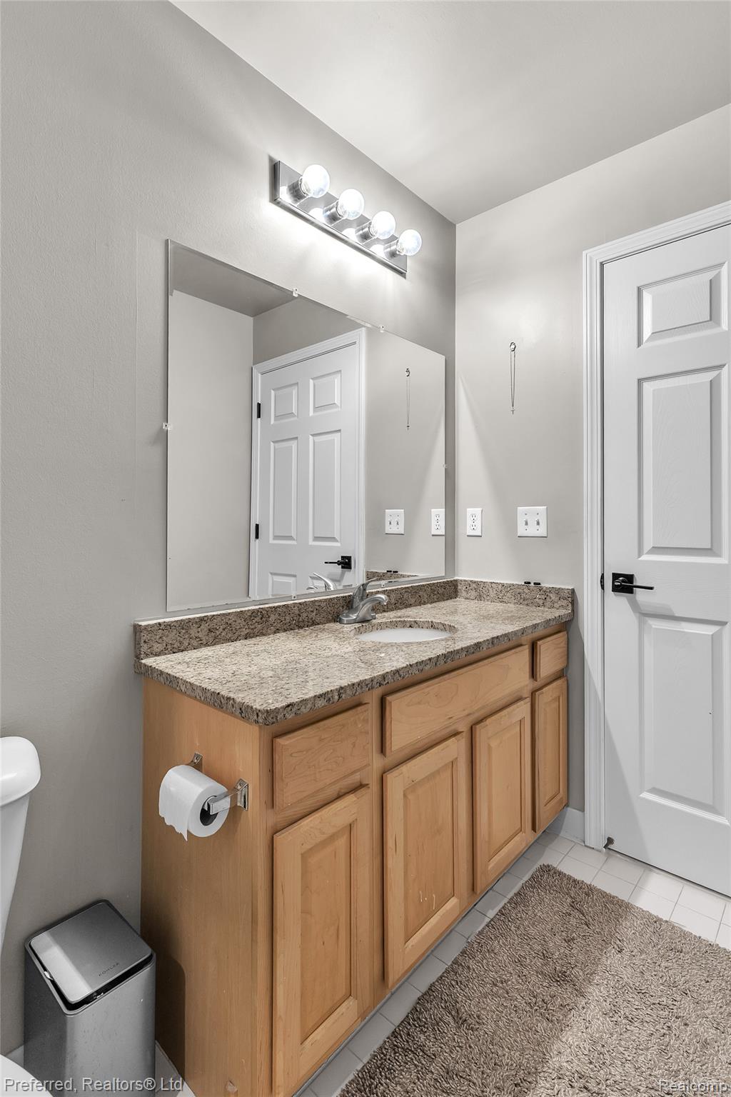 16776 Dover Drive Property Photo 38