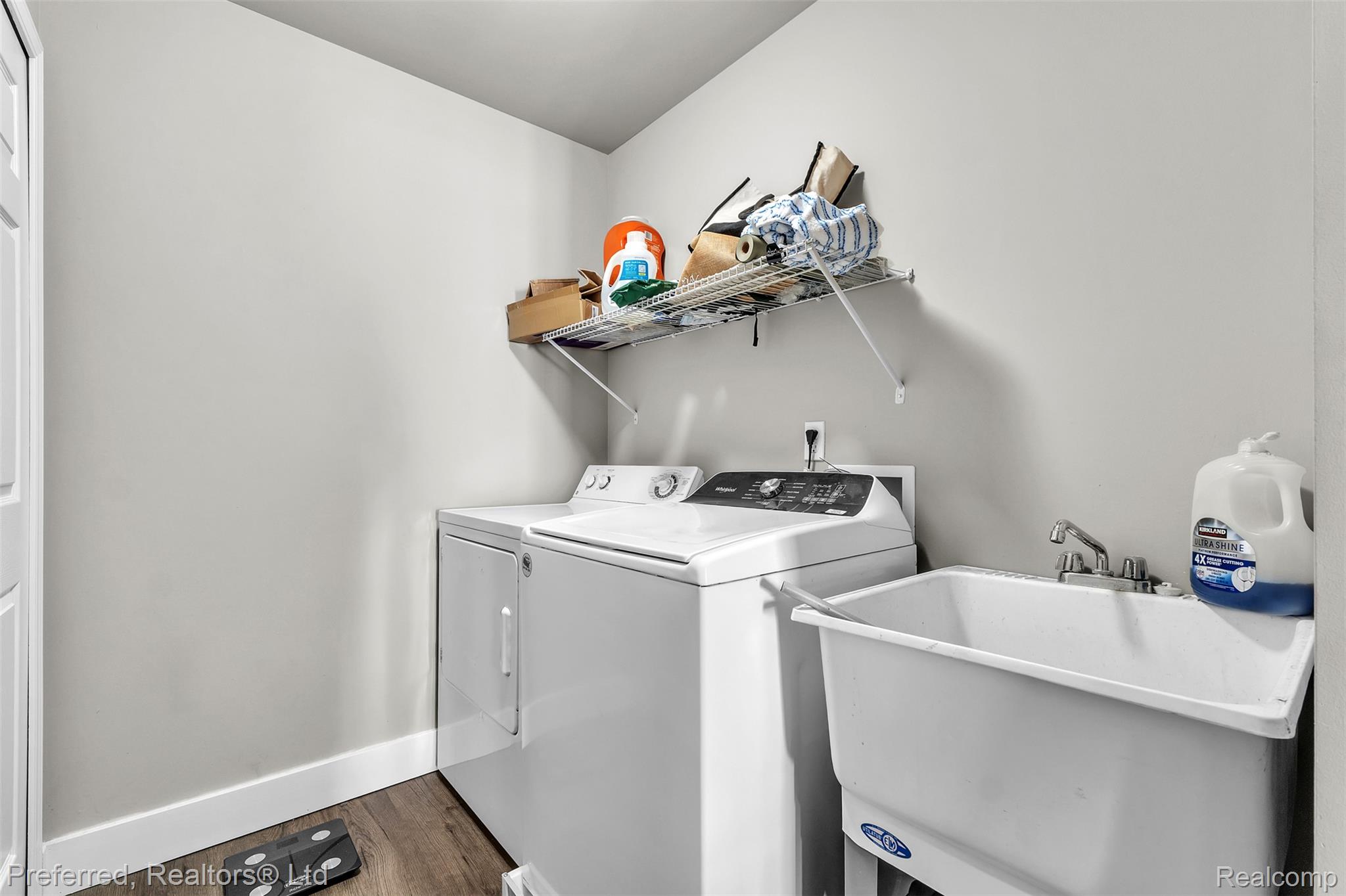 16776 Dover Drive Property Photo 39