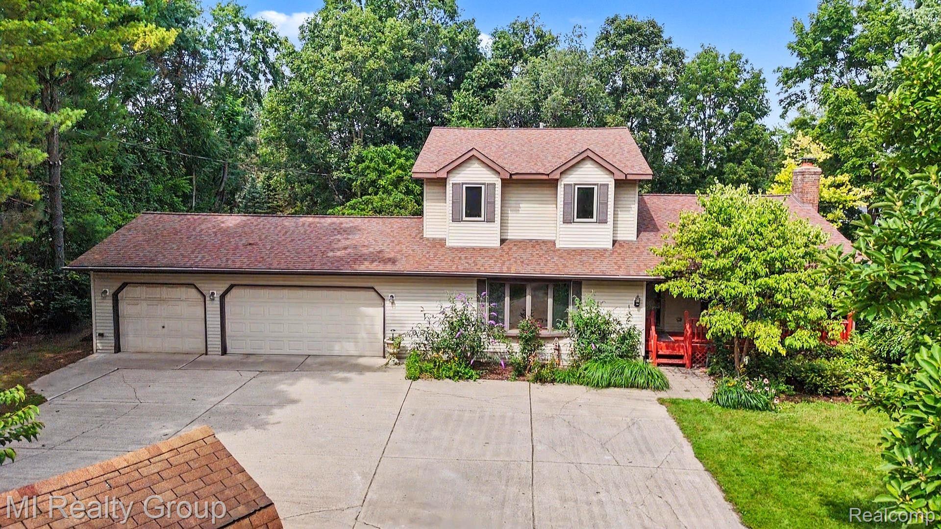 11471 31 Mile Road Property Photo 6