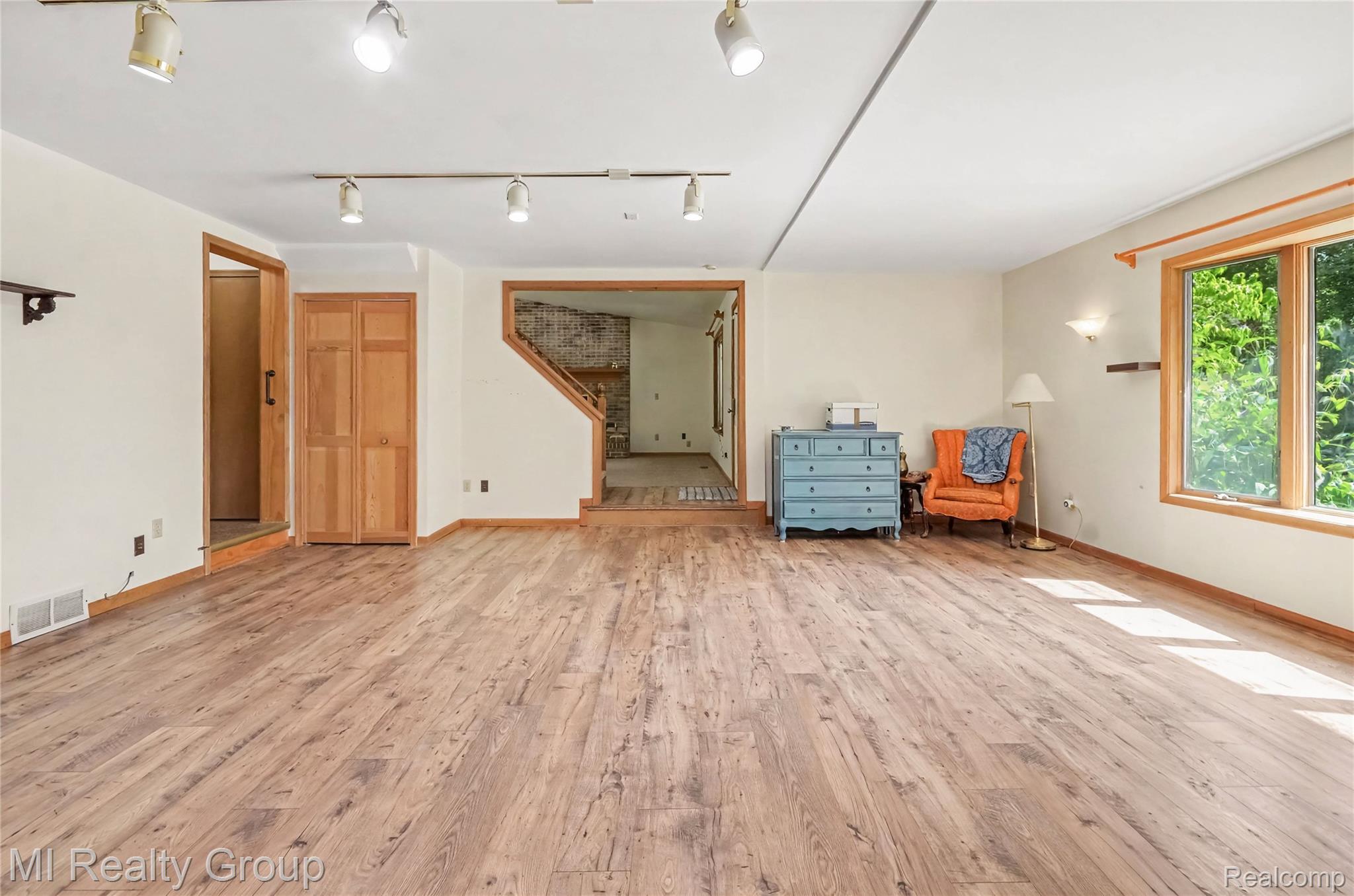11471 31 Mile Road Property Photo 24