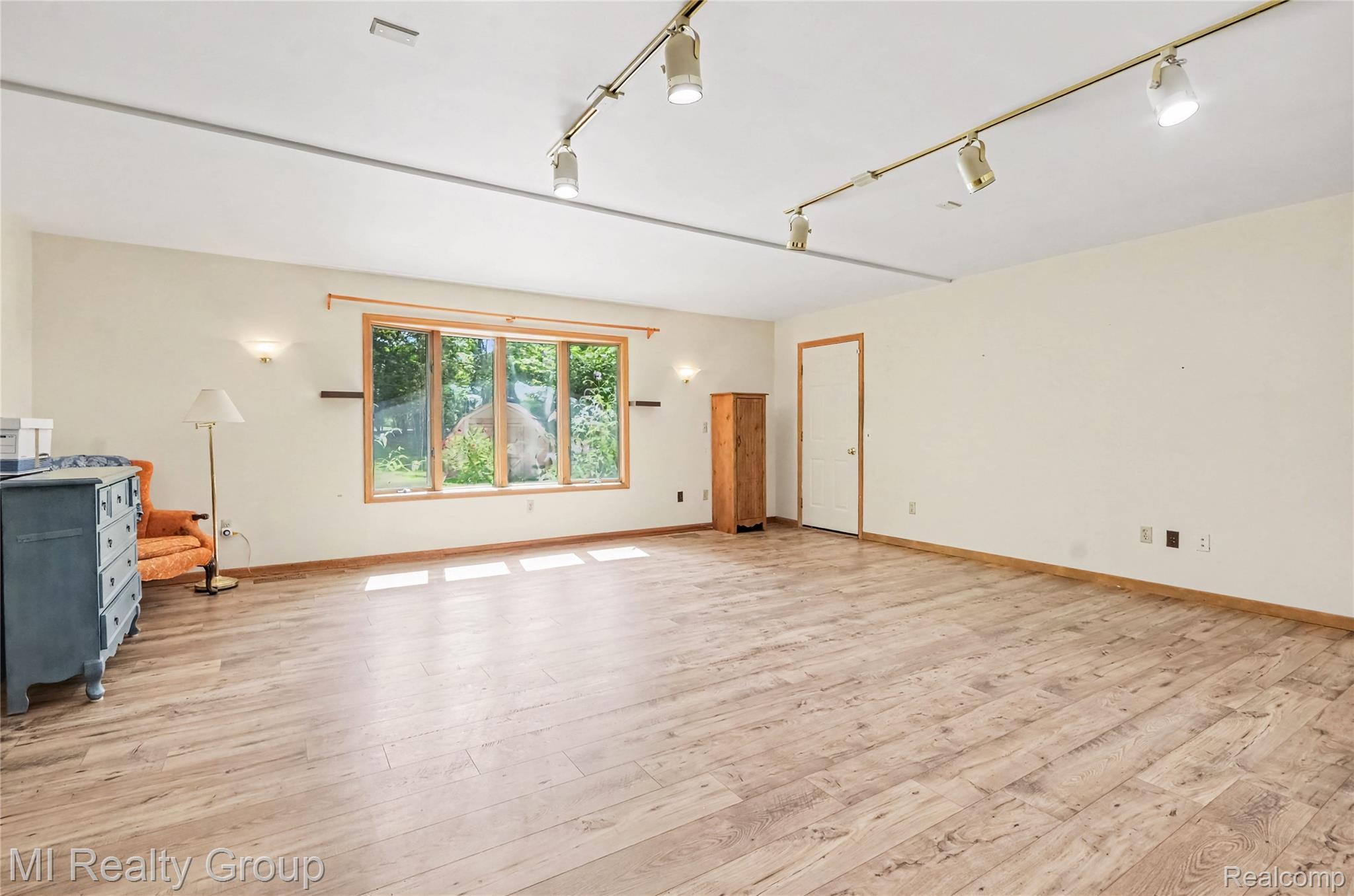 11471 31 Mile Road Property Photo 26