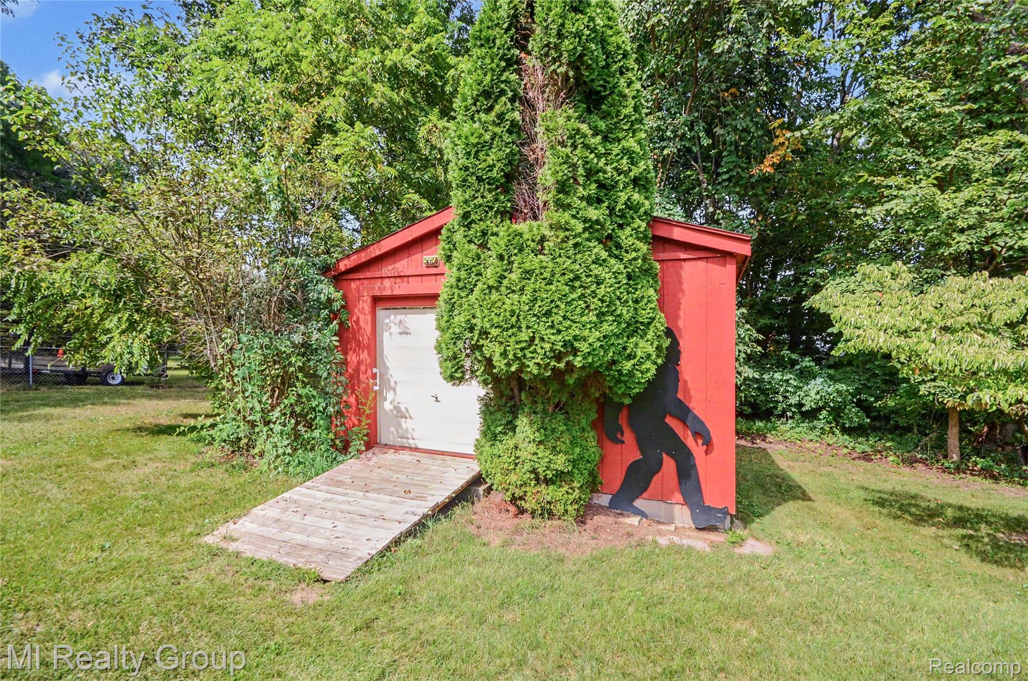11471 31 Mile Road Property Photo 43