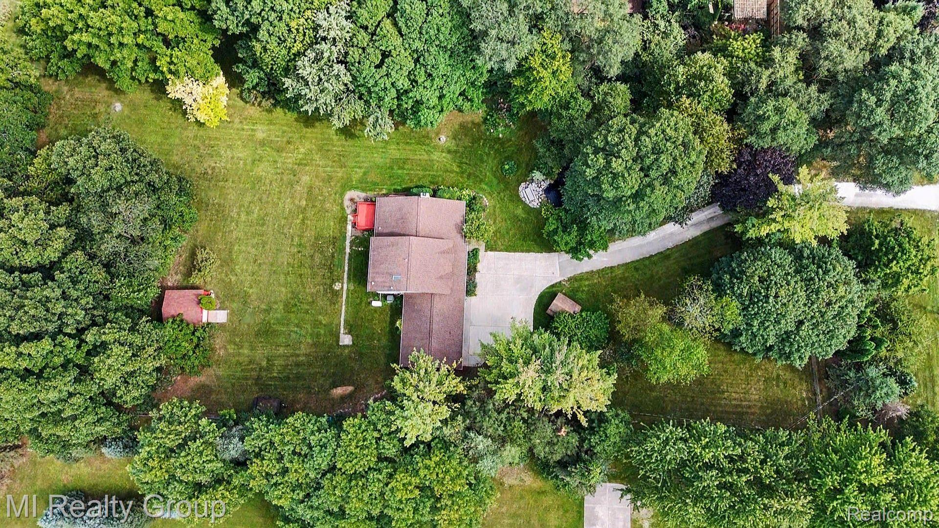 11471 31 Mile Road Property Photo 45