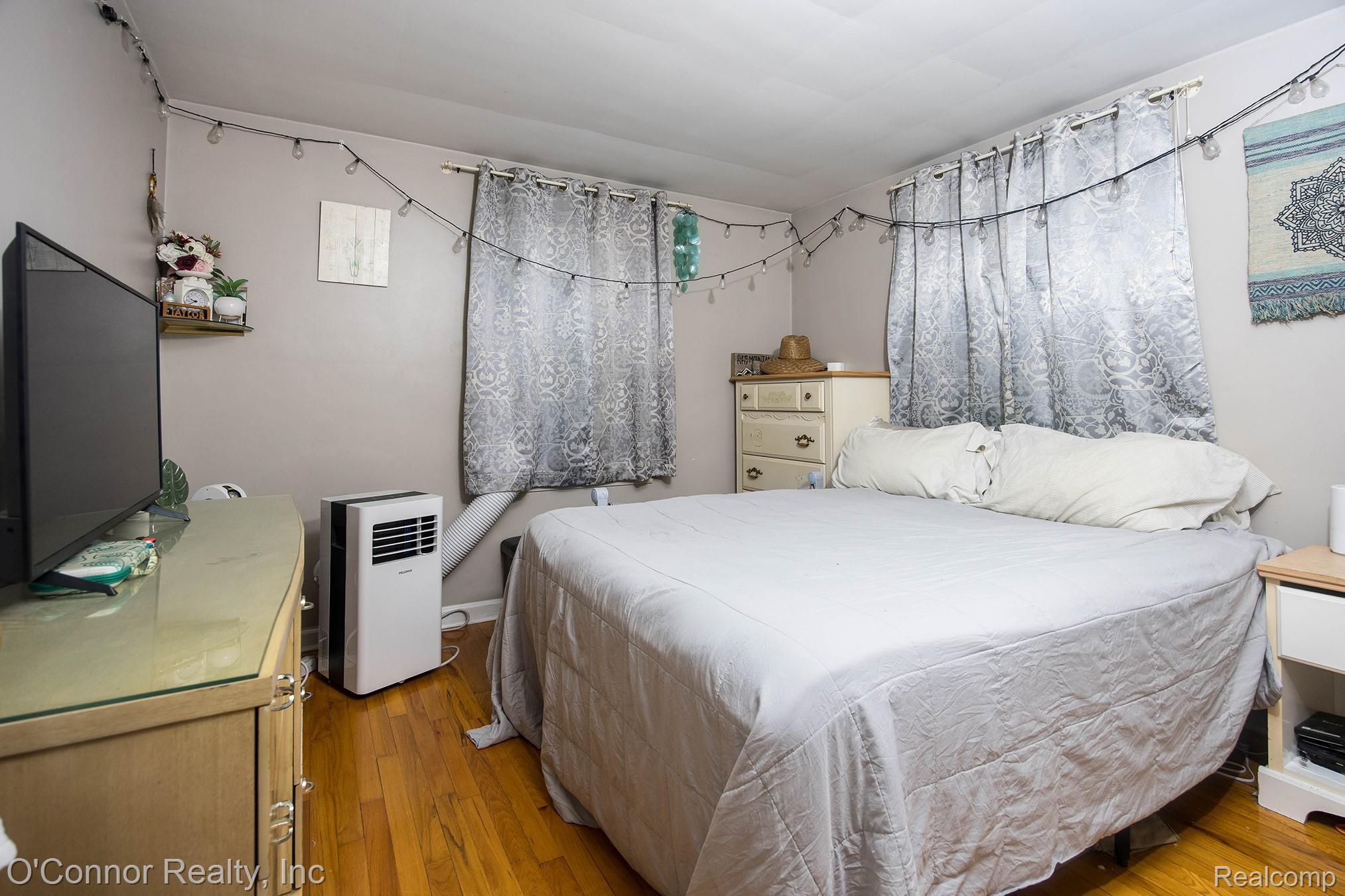 2932 Cooper Avenue Property Photo 9