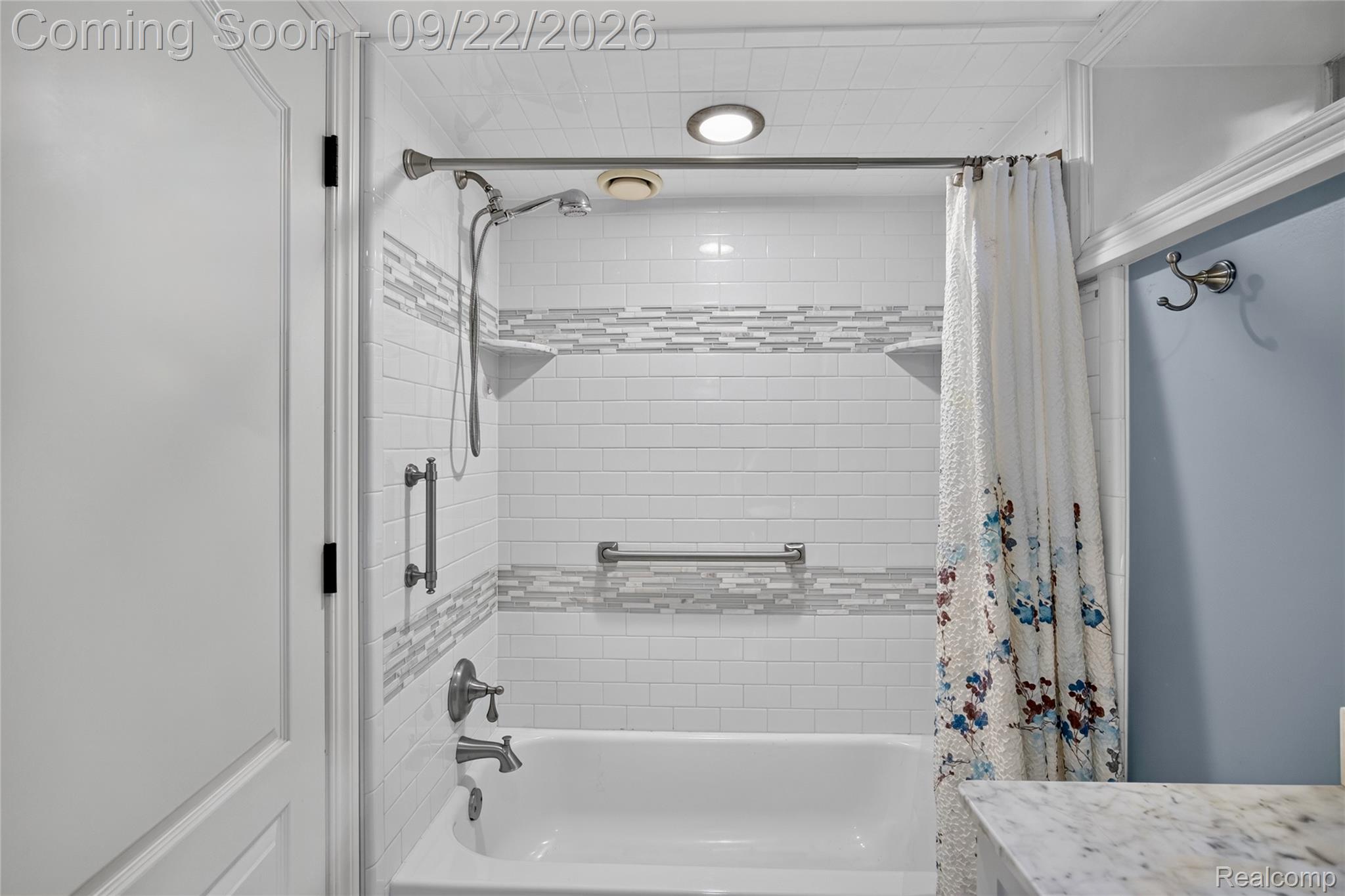 20645 Vernier Circle Property Photo 34