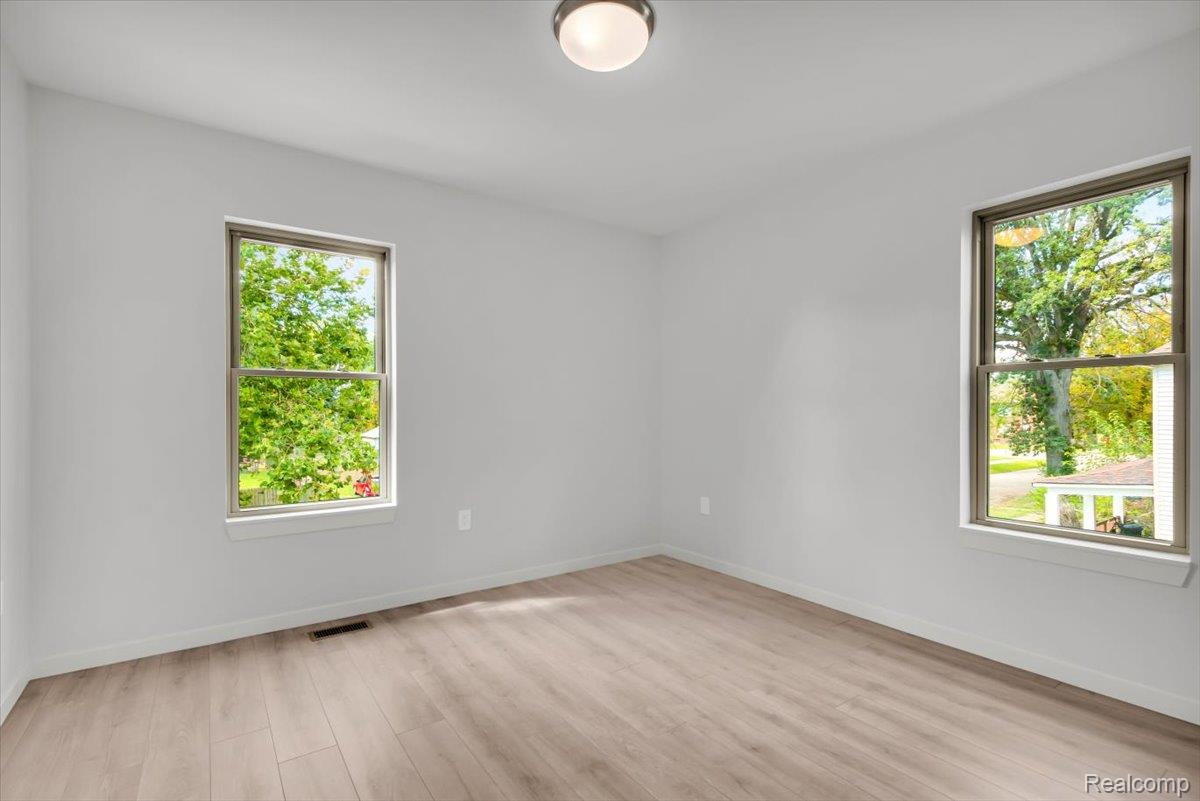 6176 16th Street Property Photo 16